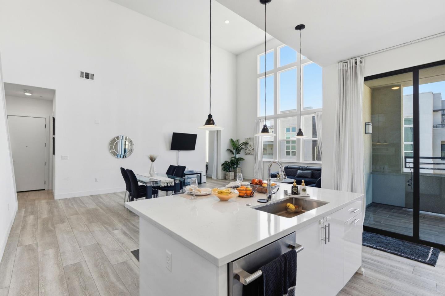 Detail Gallery Image 12 of 44 For 1748 Kilowatt Way #401,  Fremont,  CA 94539 - 3 Beds | 2/1 Baths