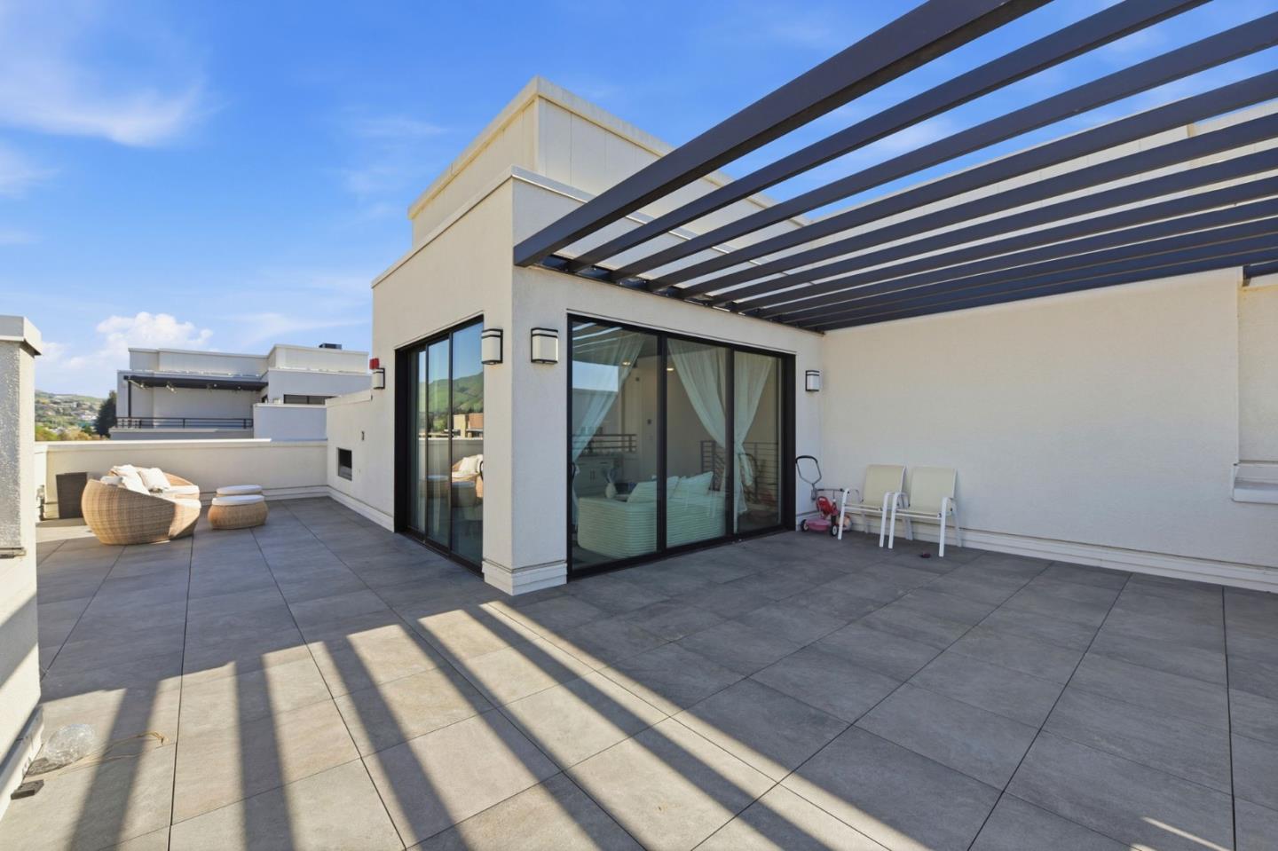 Detail Gallery Image 15 of 44 For 1748 Kilowatt Way #401,  Fremont,  CA 94539 - 3 Beds | 2/1 Baths