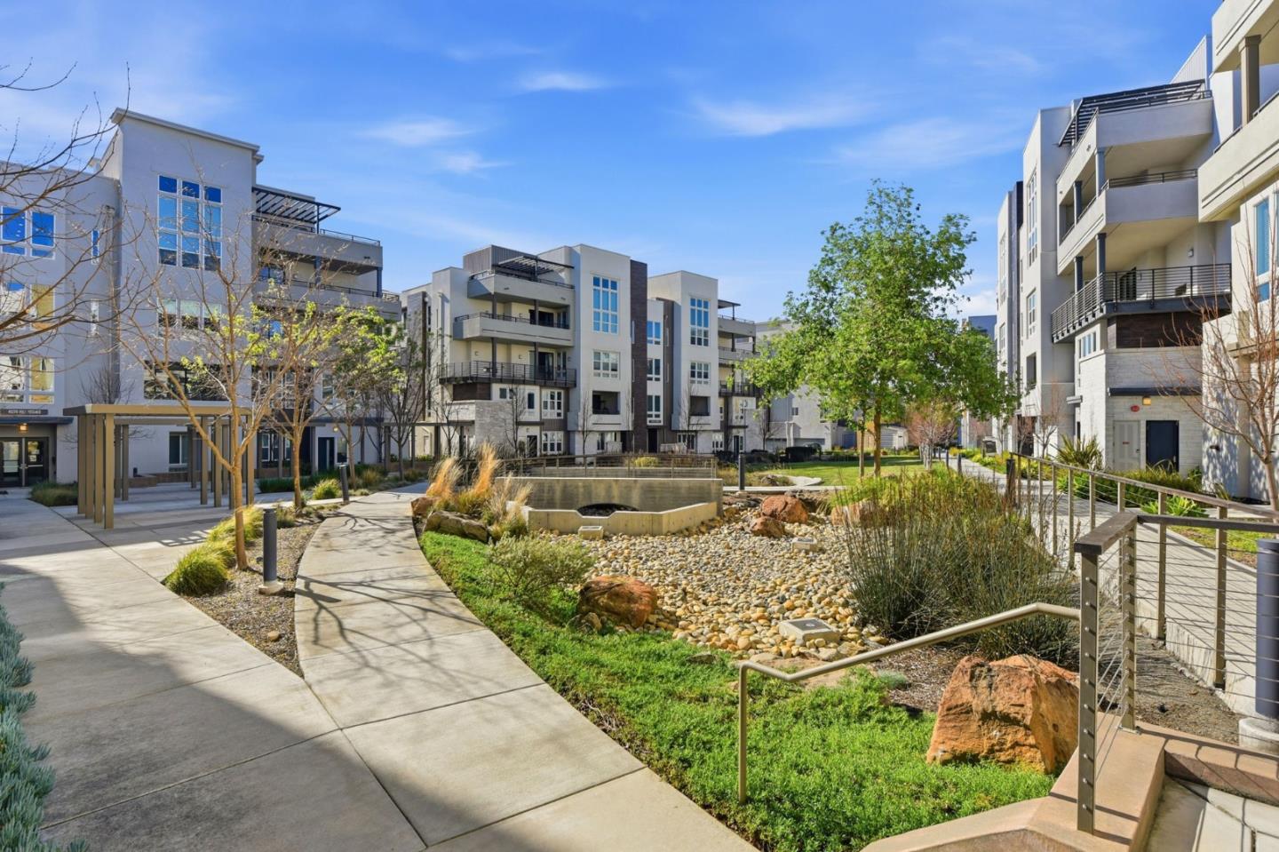 Detail Gallery Image 34 of 44 For 1748 Kilowatt Way #401,  Fremont,  CA 94539 - 3 Beds | 2/1 Baths