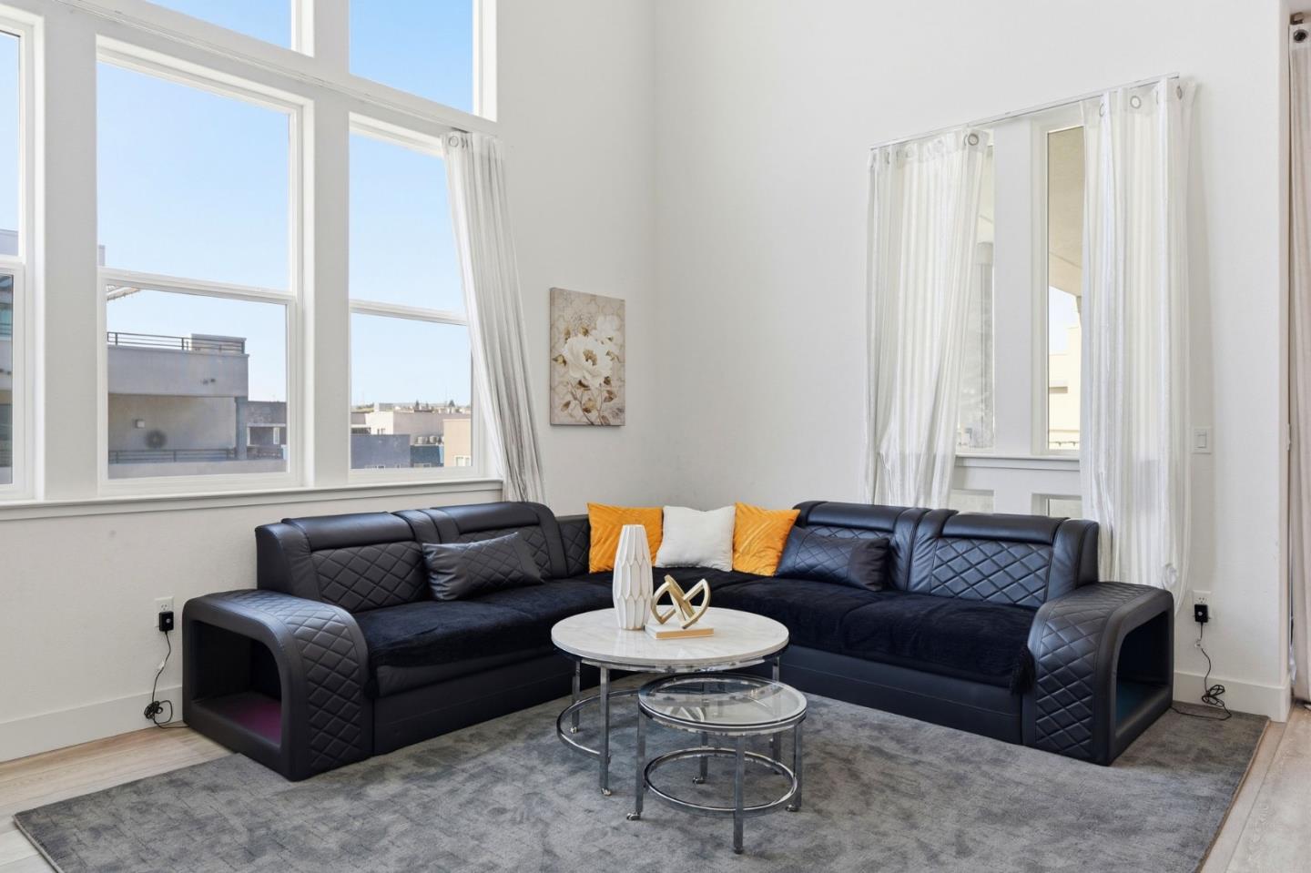 Detail Gallery Image 6 of 44 For 1748 Kilowatt Way #401,  Fremont,  CA 94539 - 3 Beds | 2/1 Baths