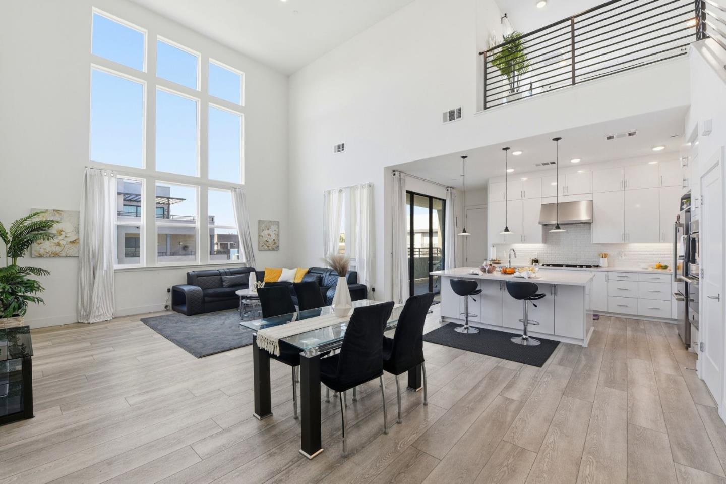 Detail Gallery Image 7 of 44 For 1748 Kilowatt Way #401,  Fremont,  CA 94539 - 3 Beds | 2/1 Baths