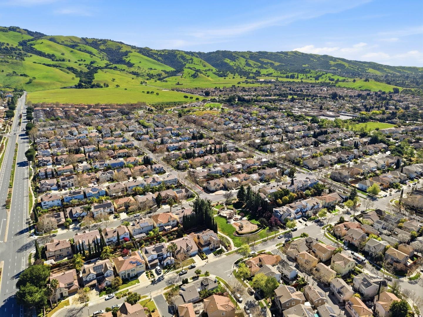 Detail Gallery Image 52 of 65 For 3946 Louvre Ave, San Jose,  CA 95135 - 5 Beds | 3/1 Baths