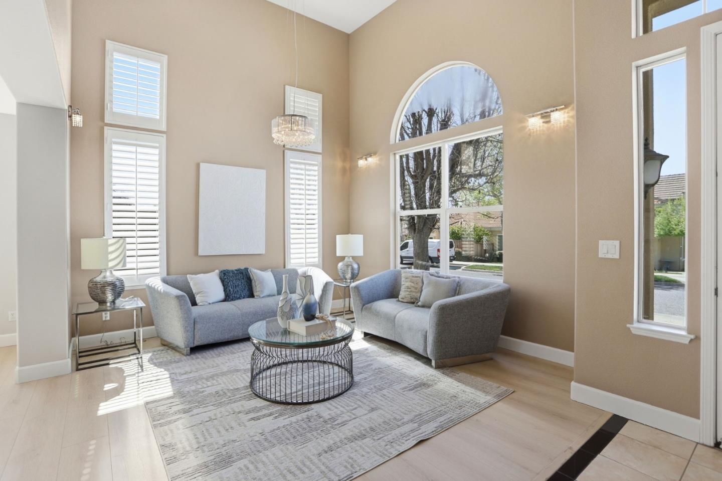 Detail Gallery Image 7 of 65 For 3946 Louvre Ave, San Jose,  CA 95135 - 5 Beds | 3/1 Baths