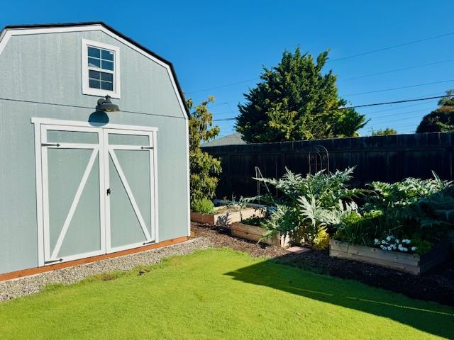 Detail Gallery Image 30 of 40 For 1639 Cypress Ave, San Mateo,  CA 94401 - 3 Beds | 1/1 Baths