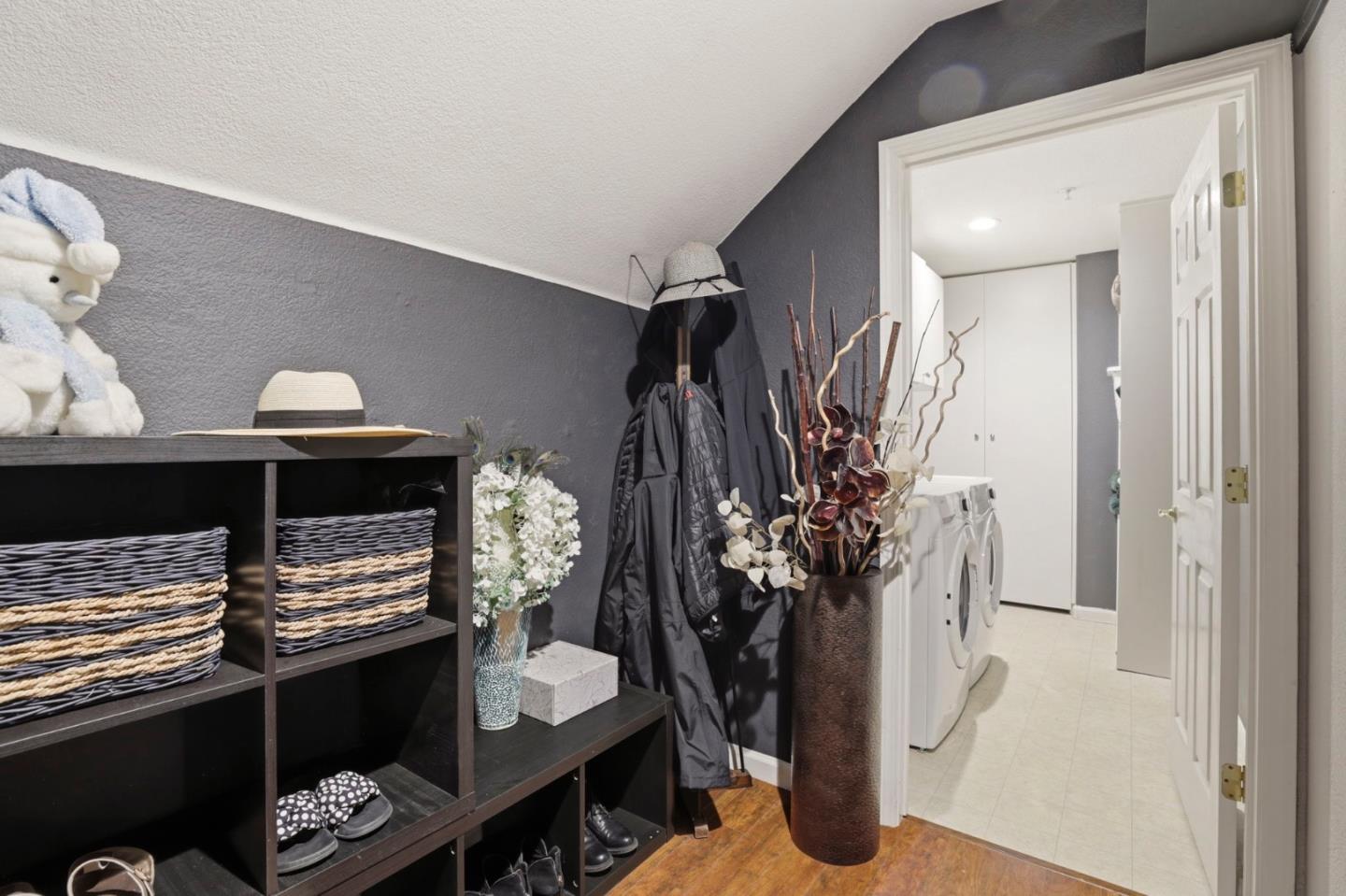 Detail Gallery Image 22 of 53 For 314 Mullinix Way, San Jose,  CA 95136 - 3 Beds | 2/1 Baths