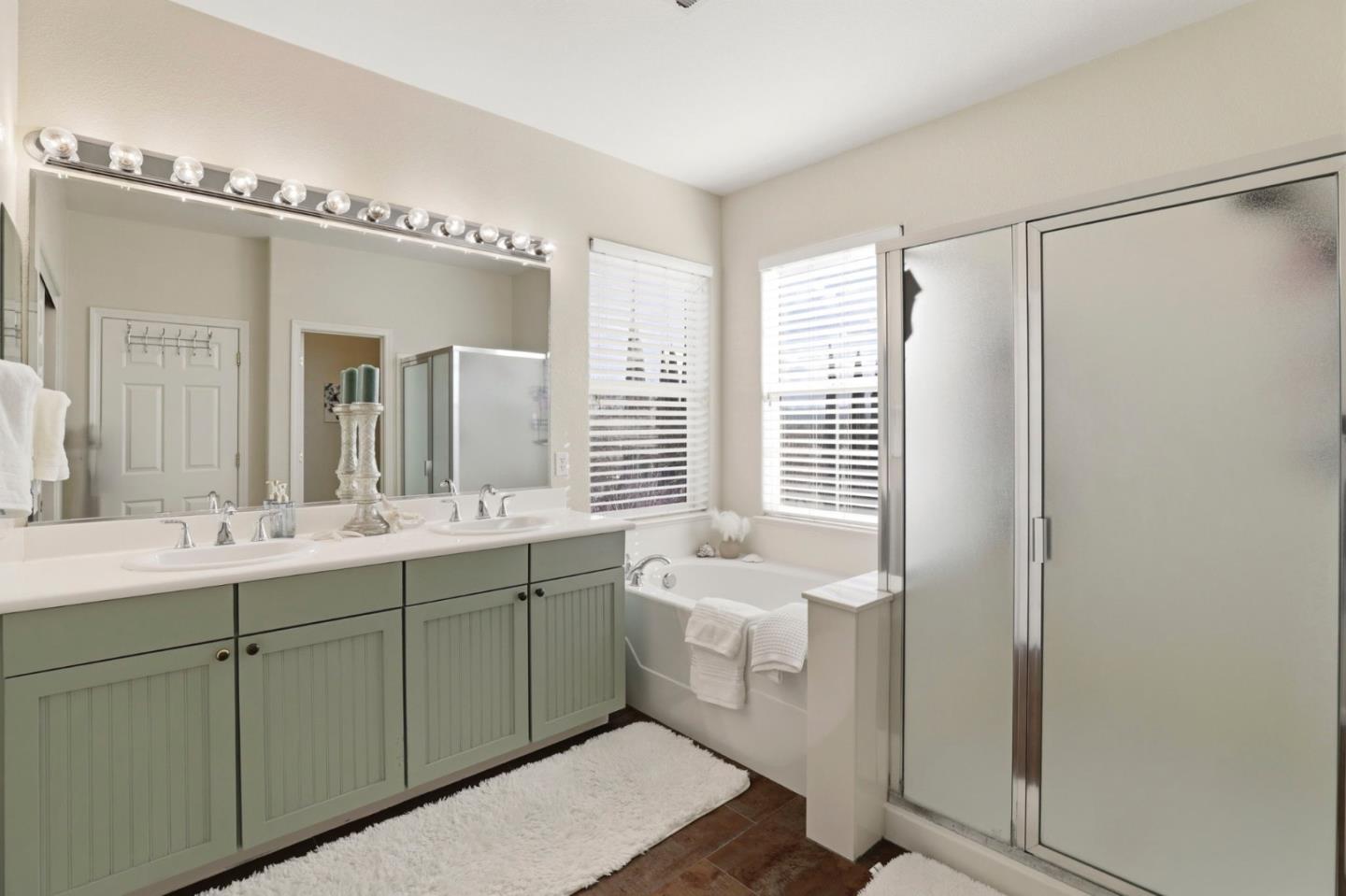 Detail Gallery Image 26 of 53 For 314 Mullinix Way, San Jose,  CA 95136 - 3 Beds | 2/1 Baths