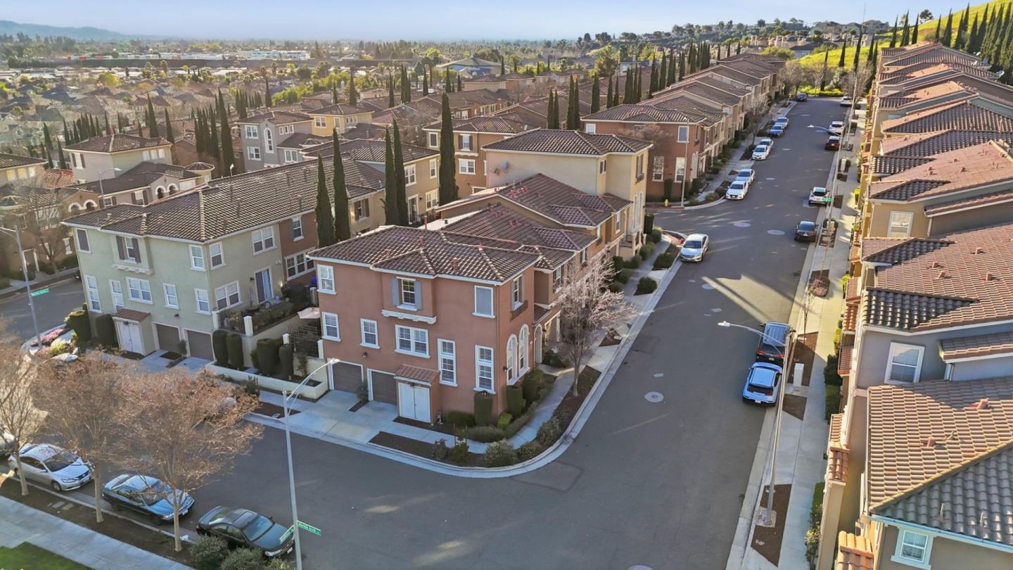 Detail Gallery Image 35 of 53 For 314 Mullinix Way, San Jose,  CA 95136 - 3 Beds | 2/1 Baths