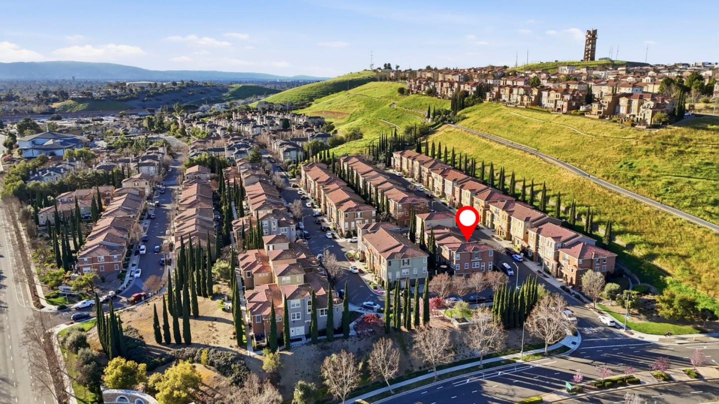 Detail Gallery Image 40 of 53 For 314 Mullinix Way, San Jose,  CA 95136 - 3 Beds | 2/1 Baths