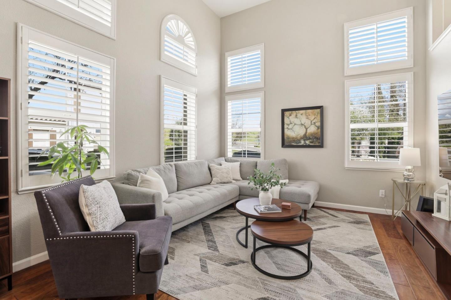 Detail Gallery Image 6 of 53 For 314 Mullinix Way, San Jose,  CA 95136 - 3 Beds | 2/1 Baths