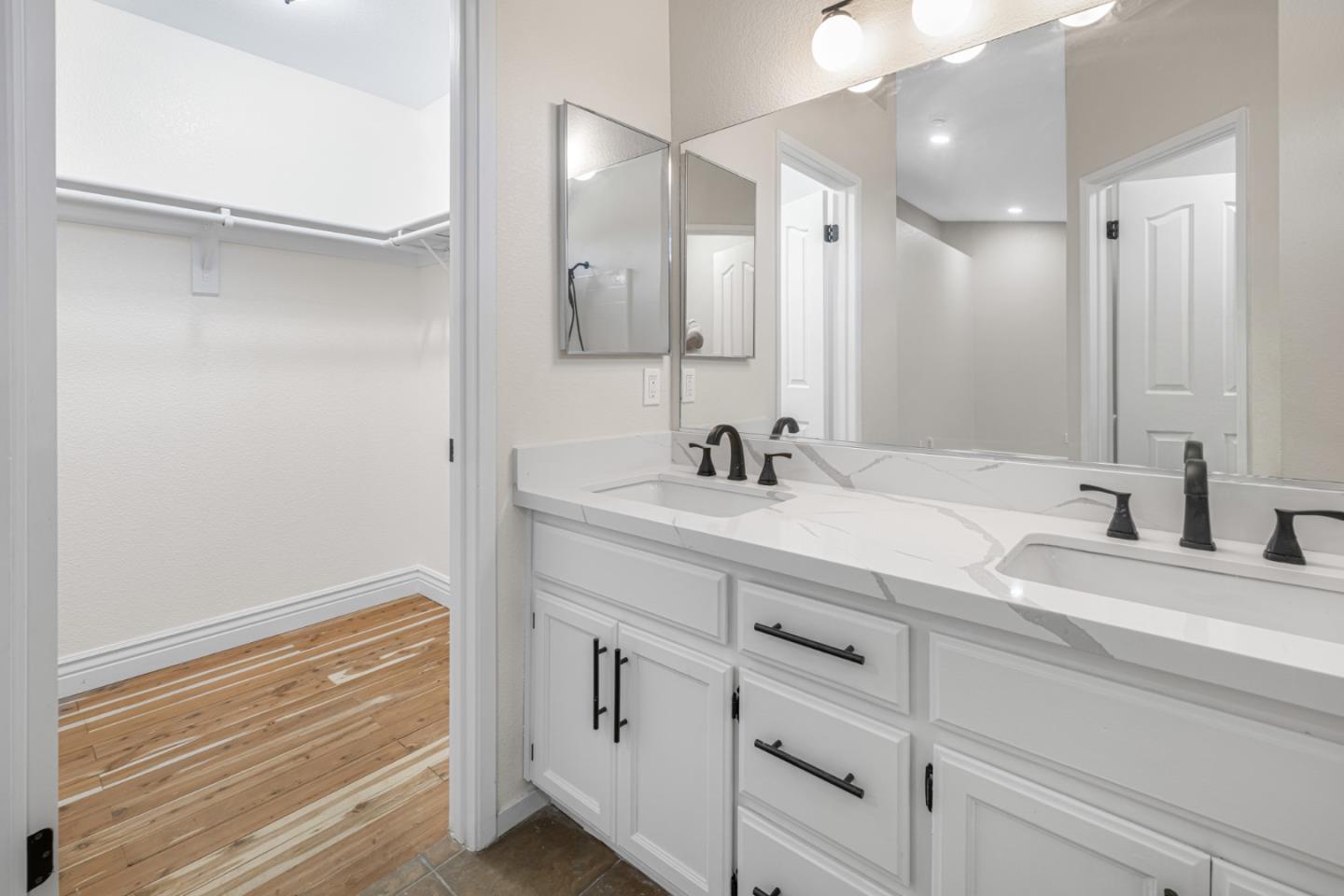 Detail Gallery Image 24 of 27 For 1940 Sycamore Ct, Hollister,  CA 95023 - 3 Beds | 2 Baths