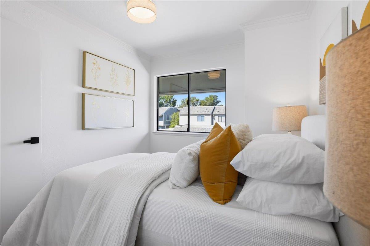 Detail Gallery Image 37 of 61 For 812 Ram Ln, Foster City,  CA 94404 - 3 Beds | 2/1 Baths