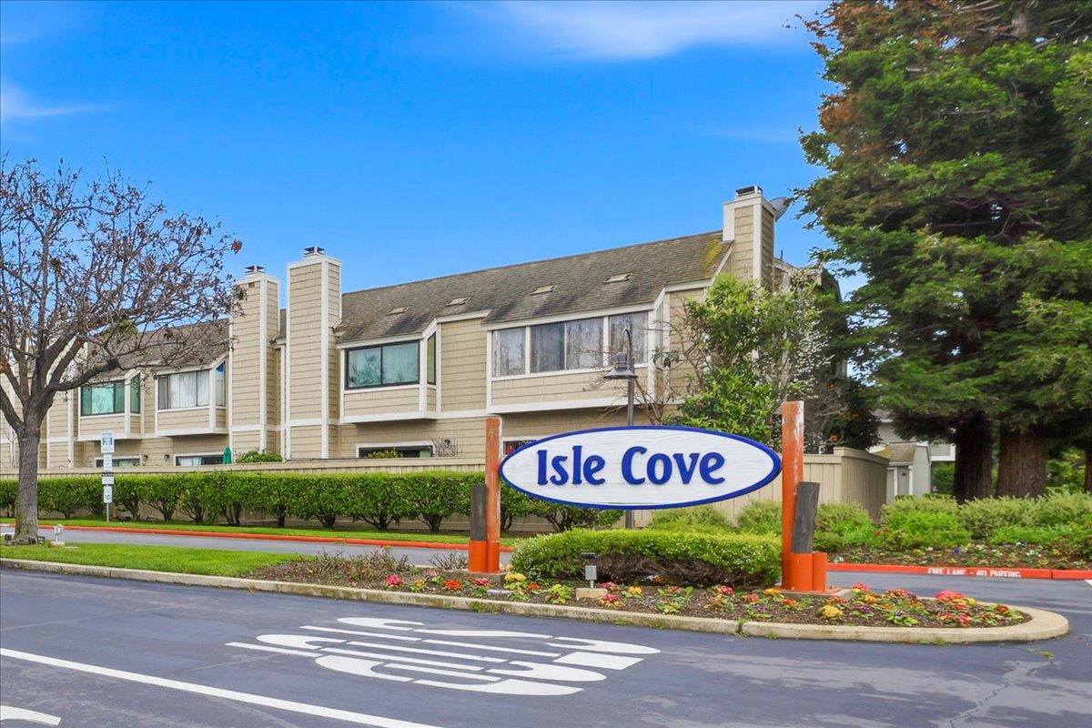 Detail Gallery Image 49 of 61 For 812 Ram Ln, Foster City,  CA 94404 - 3 Beds | 2/1 Baths