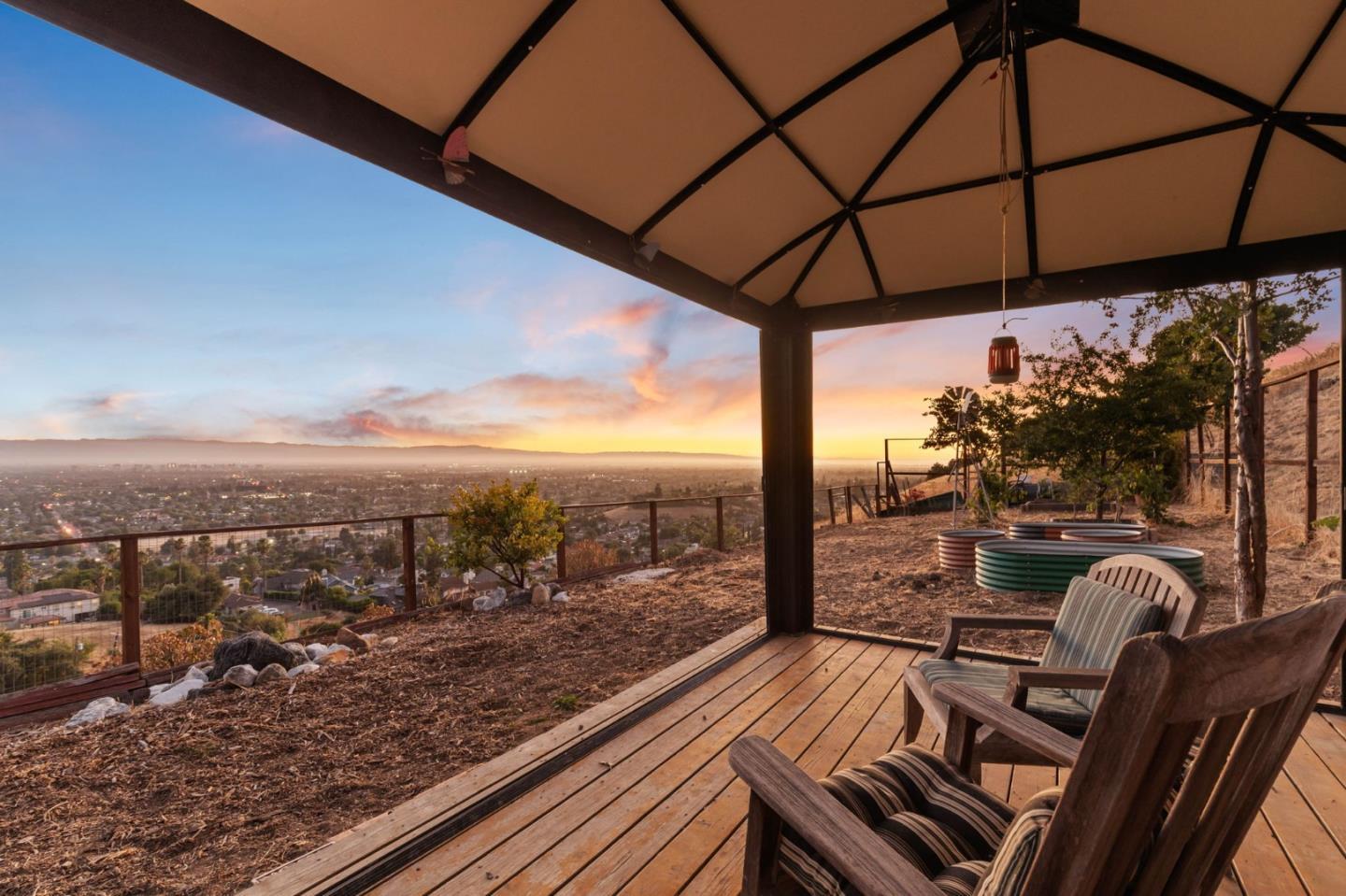 Detail Gallery Image 27 of 64 For 14990 Garcal Dr, San Jose,  CA 95127 - 5 Beds | 4 Baths