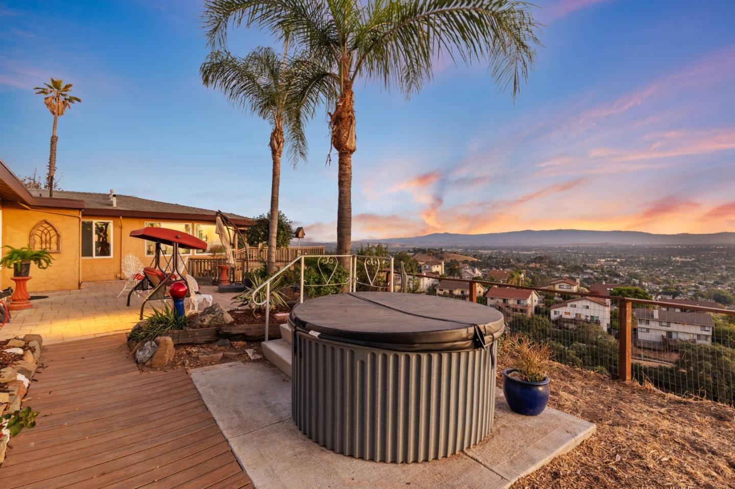 Detail Gallery Image 29 of 64 For 14990 Garcal Dr, San Jose,  CA 95127 - 5 Beds | 4 Baths