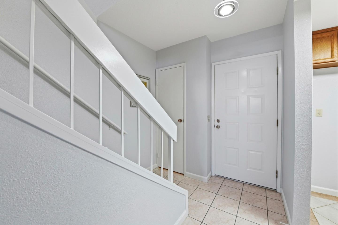 Detail Gallery Image 16 of 36 For 6281 Joaquin Murieta Ave #F,  Newark,  CA 94560 - 2 Beds | 1/1 Baths