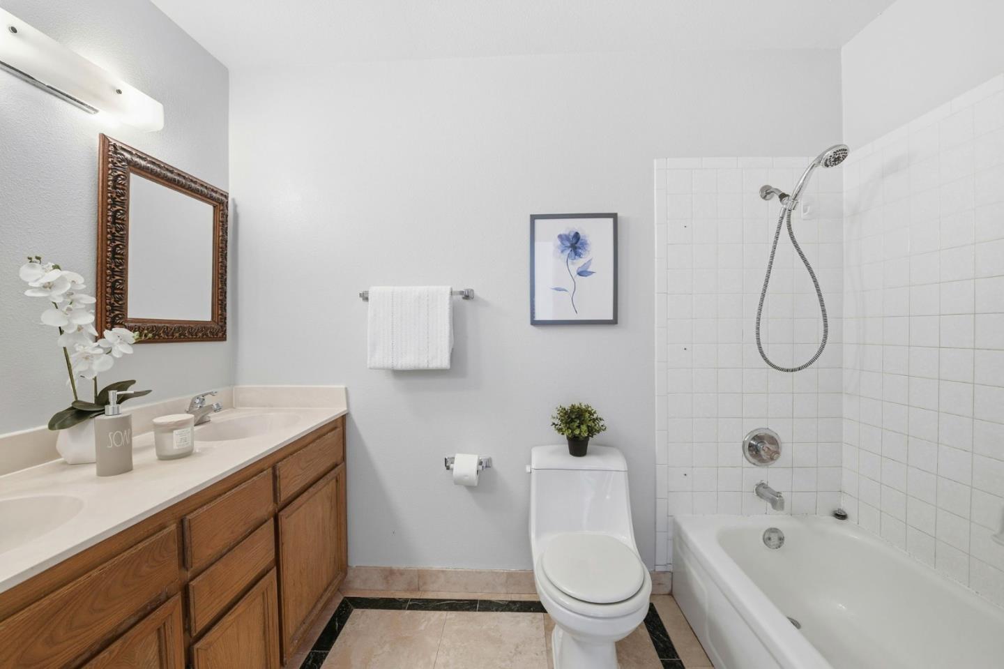 Detail Gallery Image 25 of 36 For 6281 Joaquin Murieta Ave #F,  Newark,  CA 94560 - 2 Beds | 1/1 Baths