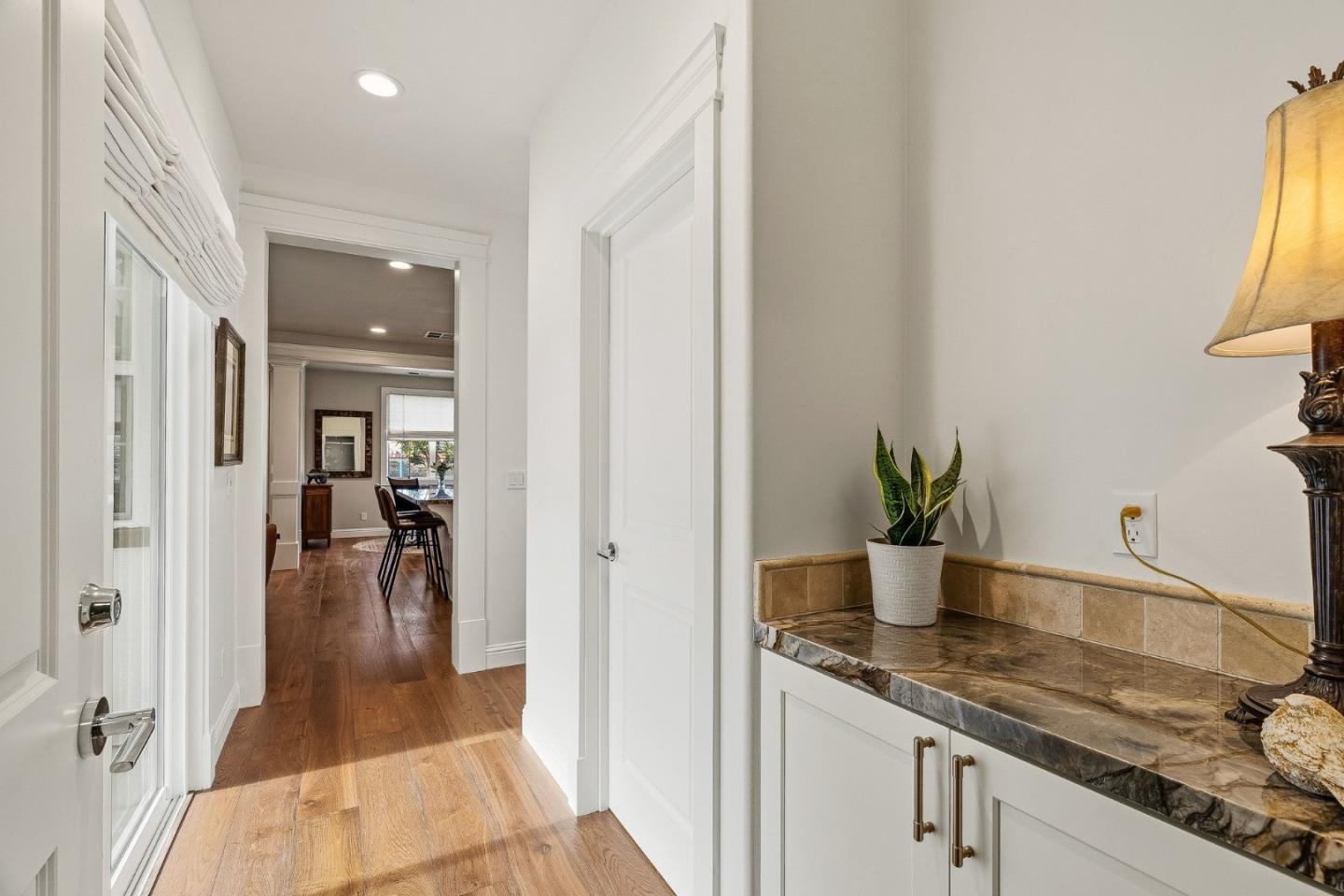 Detail Gallery Image 13 of 48 For 463 Marina Heights Dr, Marina,  CA 93933 - 3 Beds | 2/1 Baths