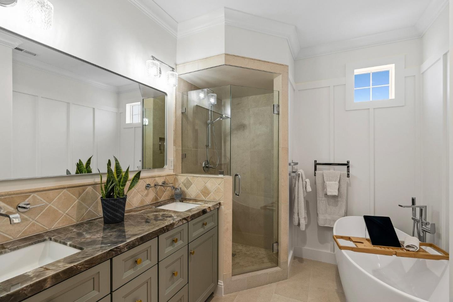 Detail Gallery Image 21 of 48 For 463 Marina Heights Dr, Marina,  CA 93933 - 3 Beds | 2/1 Baths