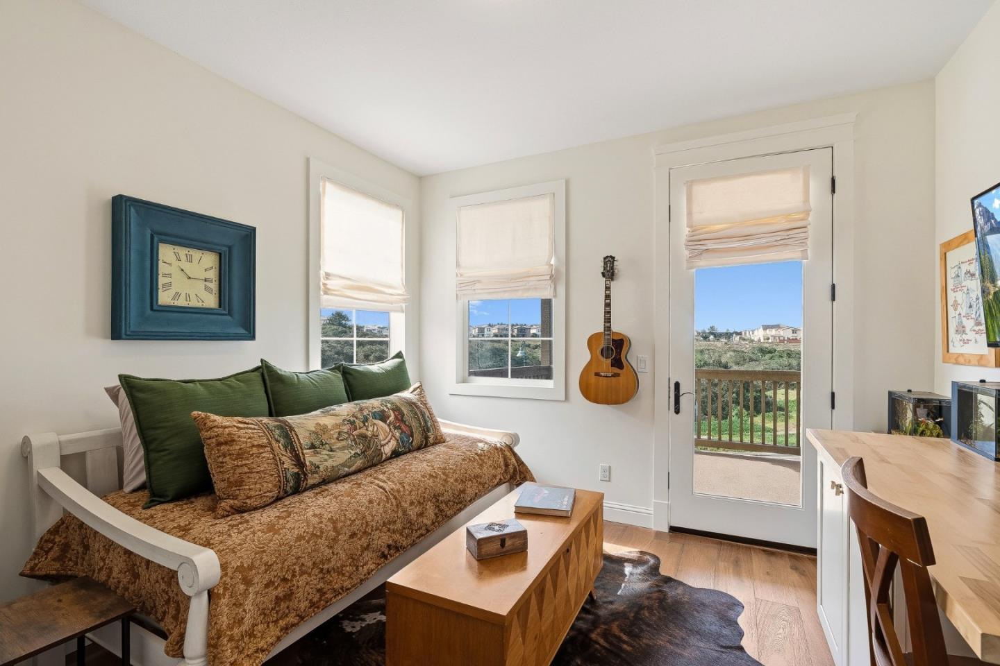 Detail Gallery Image 26 of 48 For 463 Marina Heights Dr, Marina,  CA 93933 - 3 Beds | 2/1 Baths