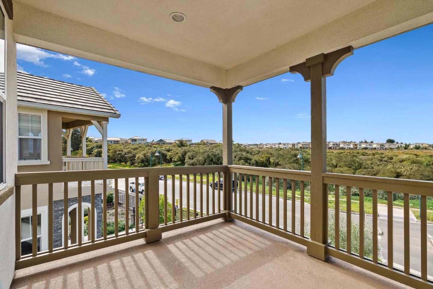 Detail Gallery Image 30 of 48 For 463 Marina Heights Dr, Marina,  CA 93933 - 3 Beds | 2/1 Baths