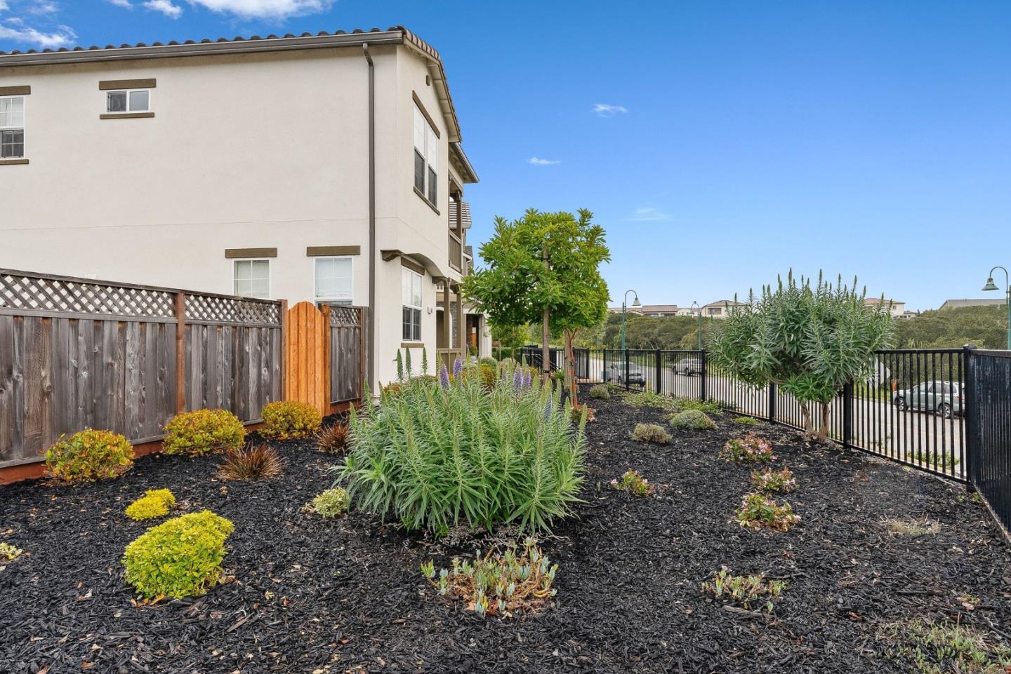 Detail Gallery Image 35 of 48 For 463 Marina Heights Dr, Marina,  CA 93933 - 3 Beds | 2/1 Baths