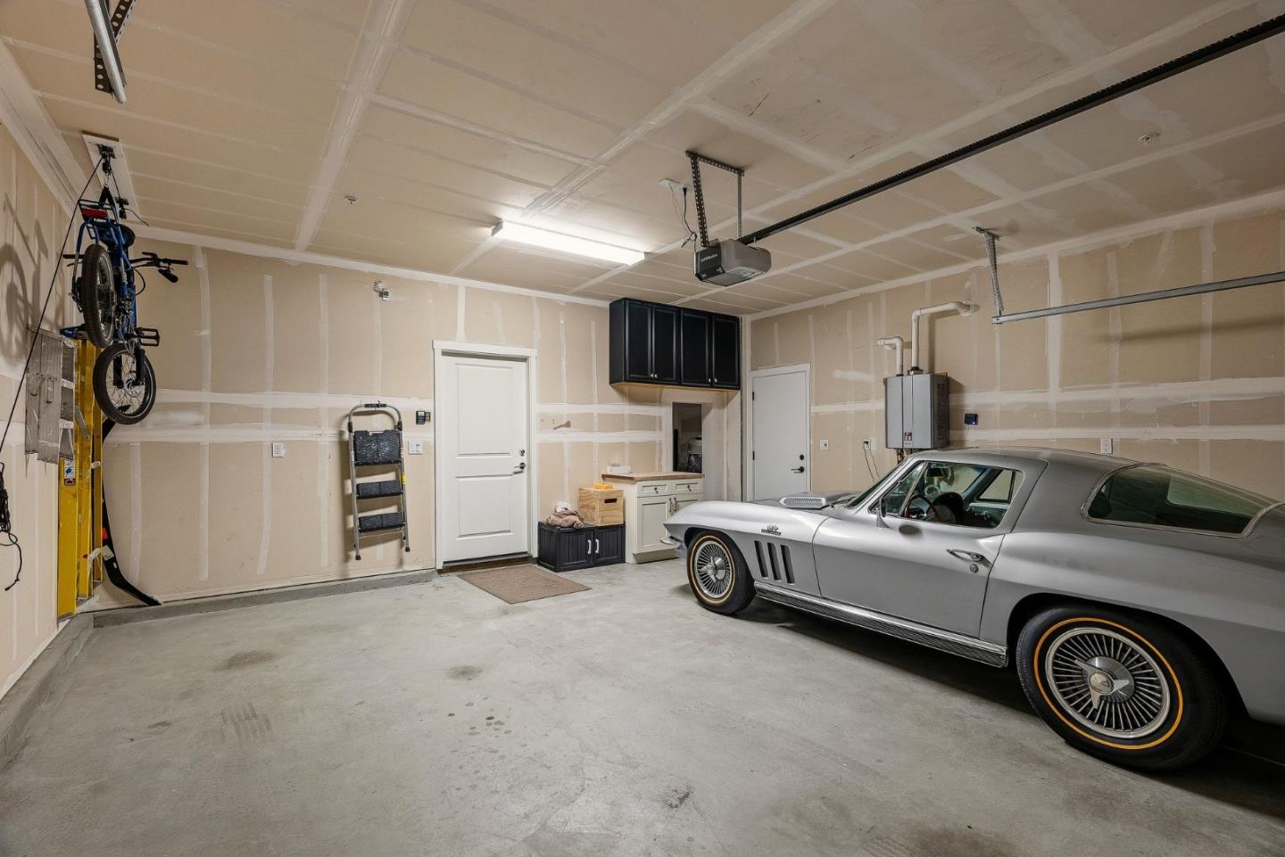 Detail Gallery Image 38 of 48 For 463 Marina Heights Dr, Marina,  CA 93933 - 3 Beds | 2/1 Baths