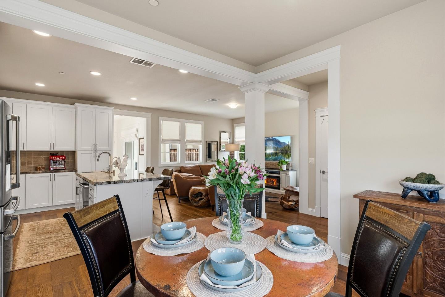 Detail Gallery Image 9 of 48 For 463 Marina Heights Dr, Marina,  CA 93933 - 3 Beds | 2/1 Baths