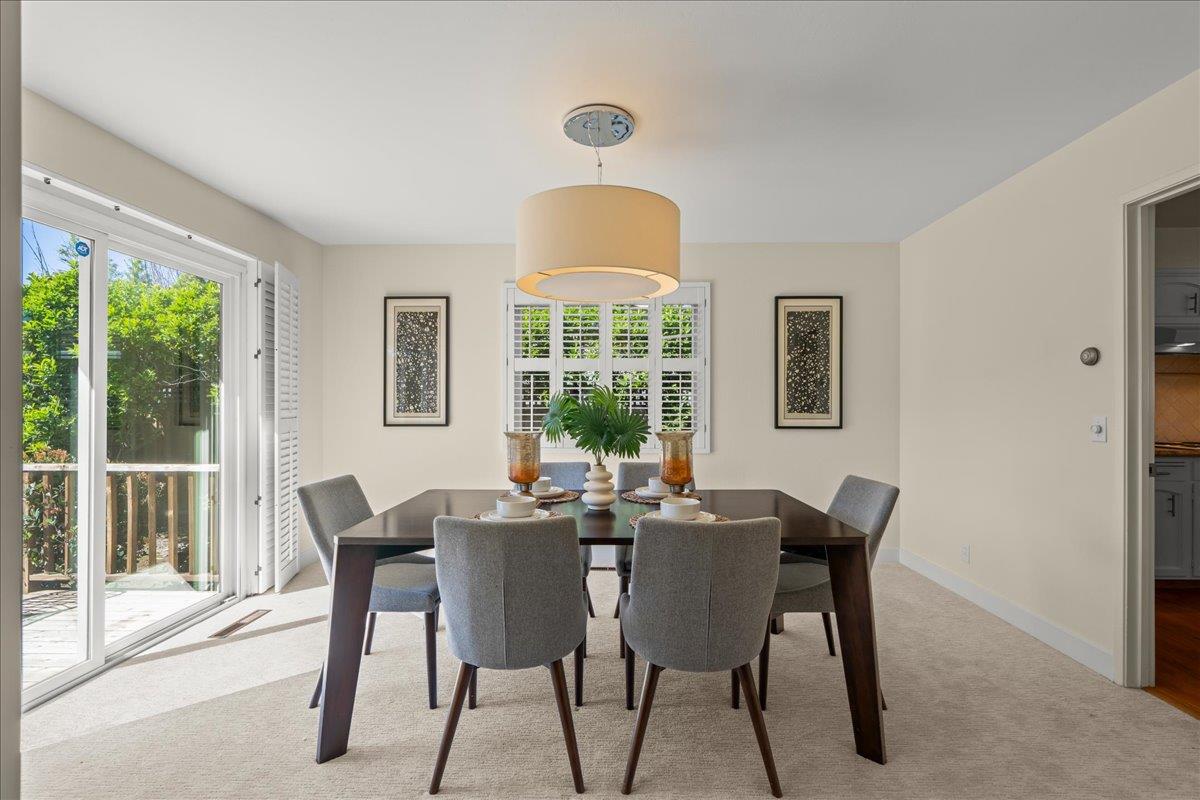 Detail Gallery Image 11 of 41 For 2247 Constitution Dr, San Jose,  CA 95124 - 4 Beds | 3 Baths