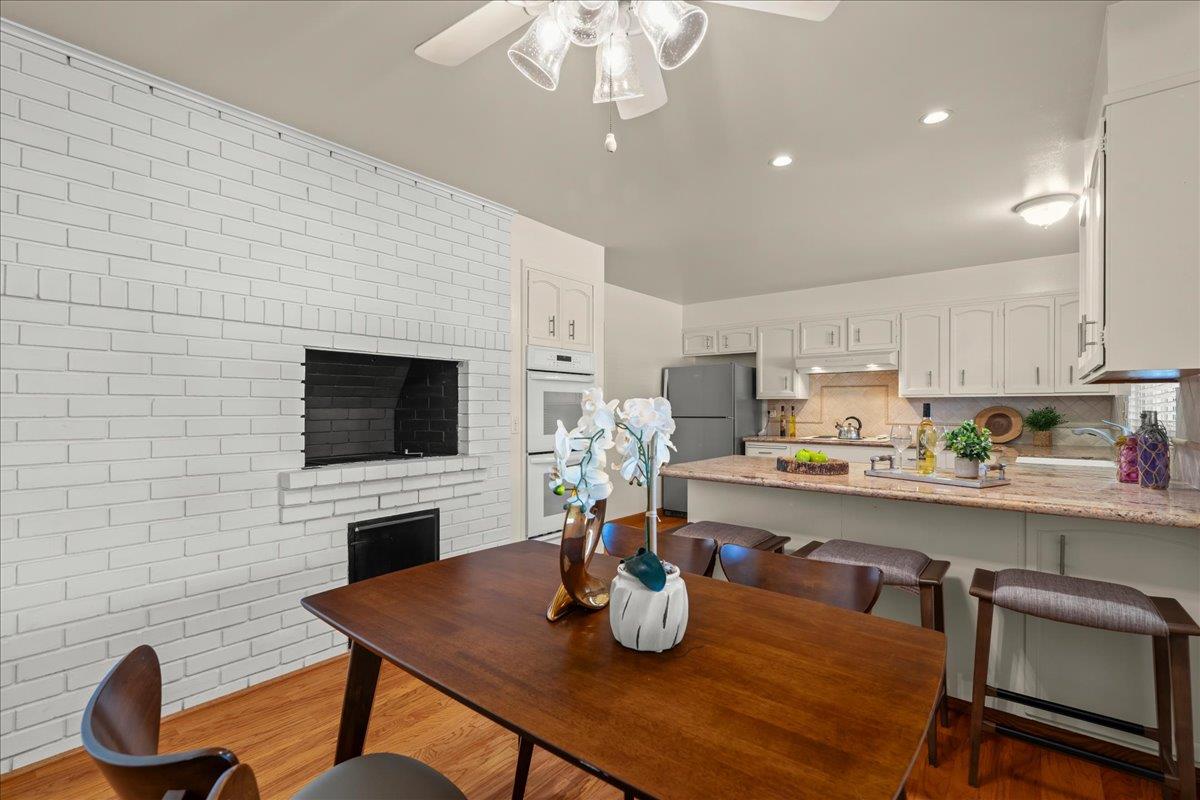 Detail Gallery Image 13 of 41 For 2247 Constitution Dr, San Jose,  CA 95124 - 4 Beds | 3 Baths