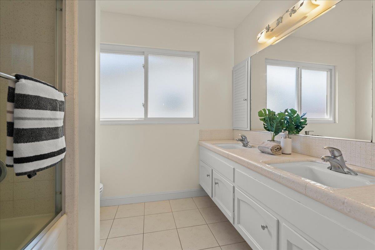 Detail Gallery Image 30 of 41 For 2247 Constitution Dr, San Jose,  CA 95124 - 4 Beds | 3 Baths