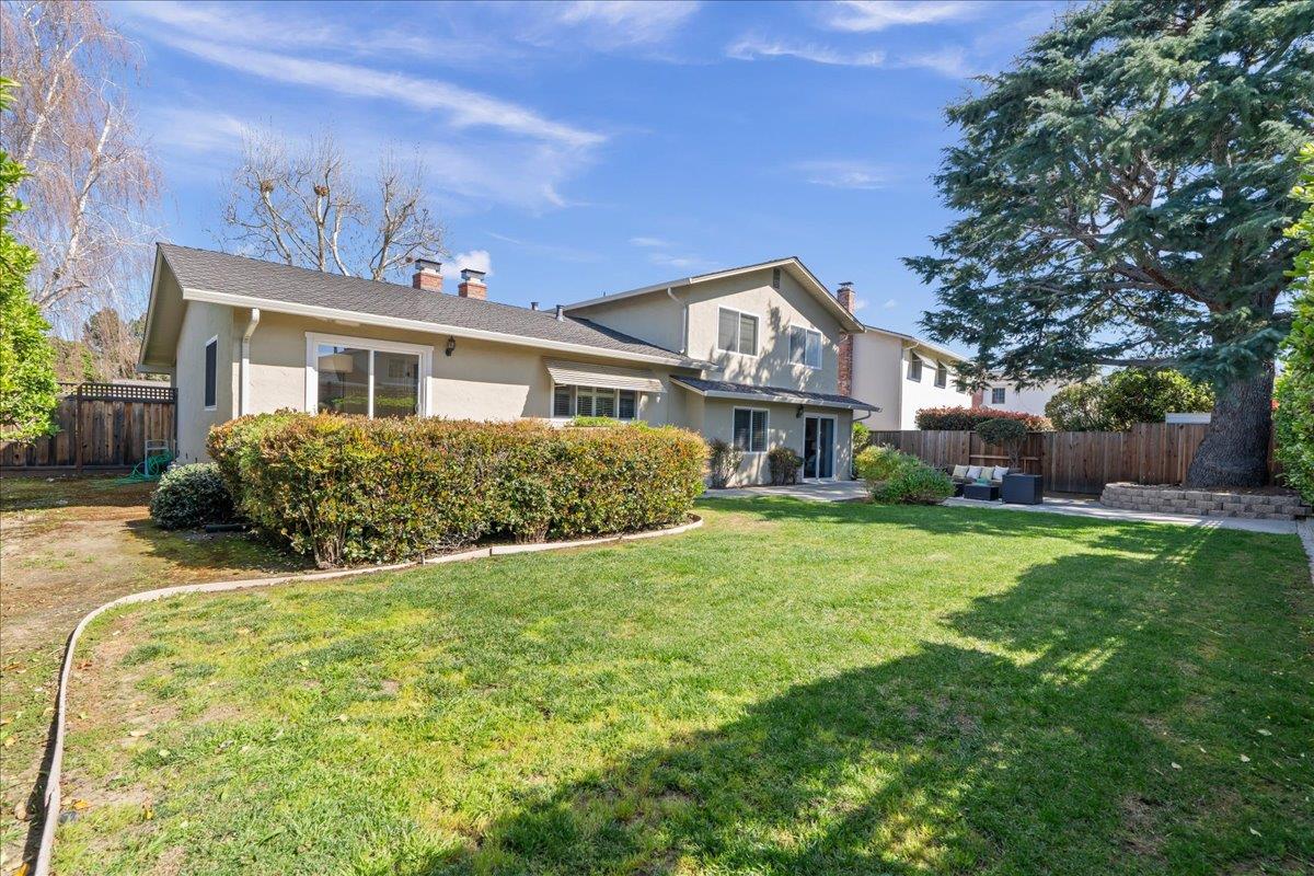 Detail Gallery Image 40 of 41 For 2247 Constitution Dr, San Jose,  CA 95124 - 4 Beds | 3 Baths