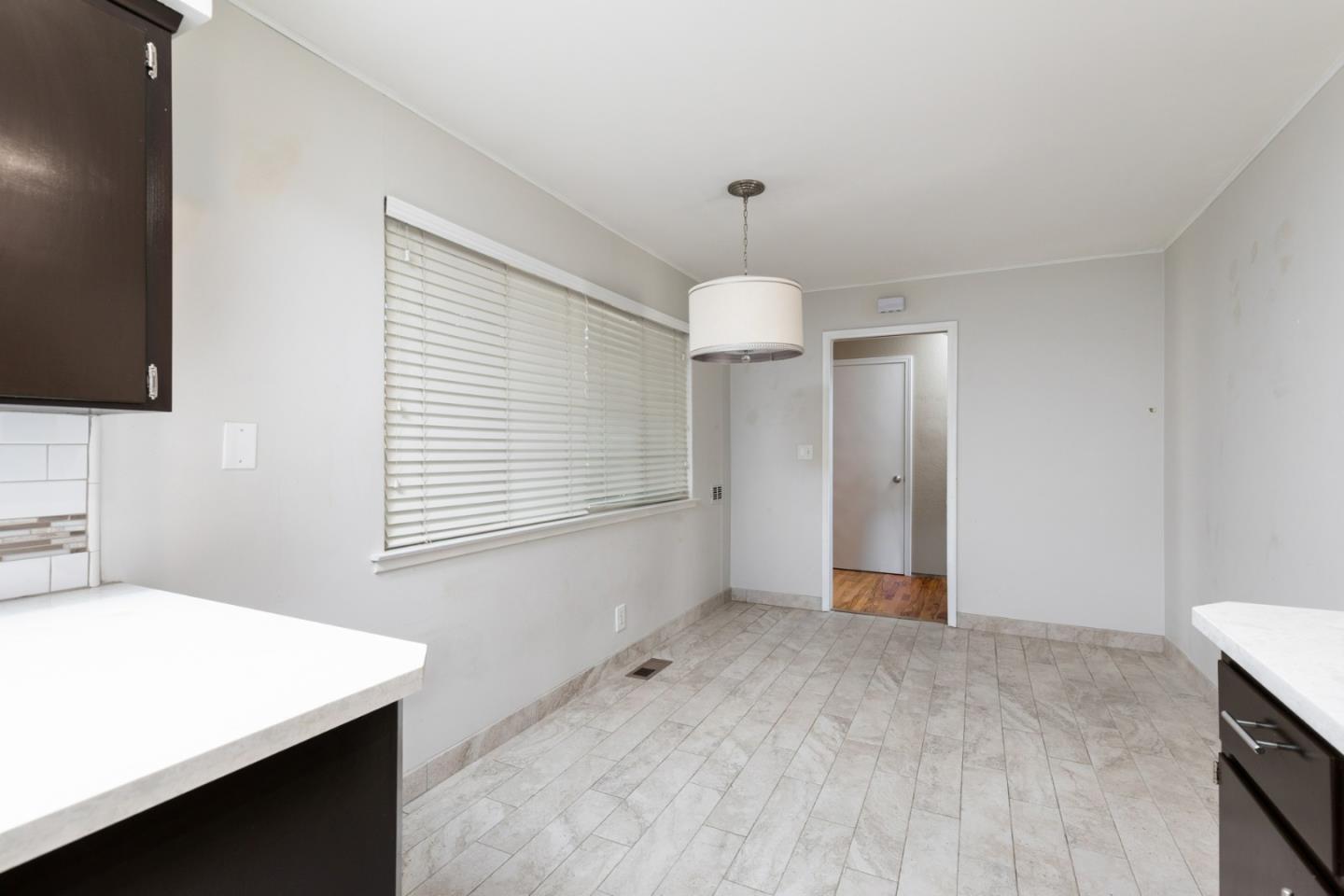 Detail Gallery Image 23 of 37 For 5274 N Nantucket Ave, Fresno,  CA 93704 - 3 Beds | 2 Baths