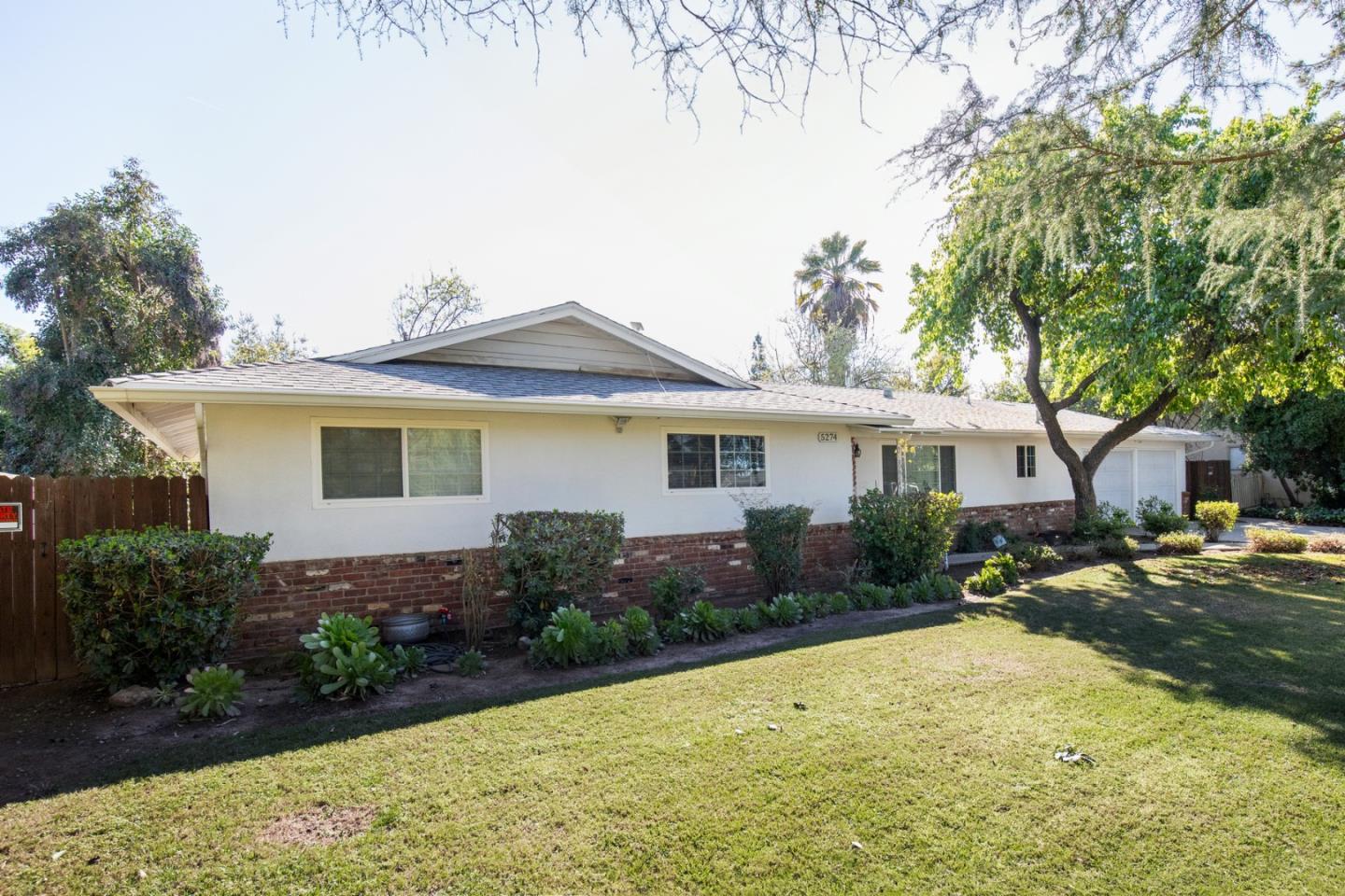 Detail Gallery Image 5 of 37 For 5274 N Nantucket Ave, Fresno,  CA 93704 - 3 Beds | 2 Baths