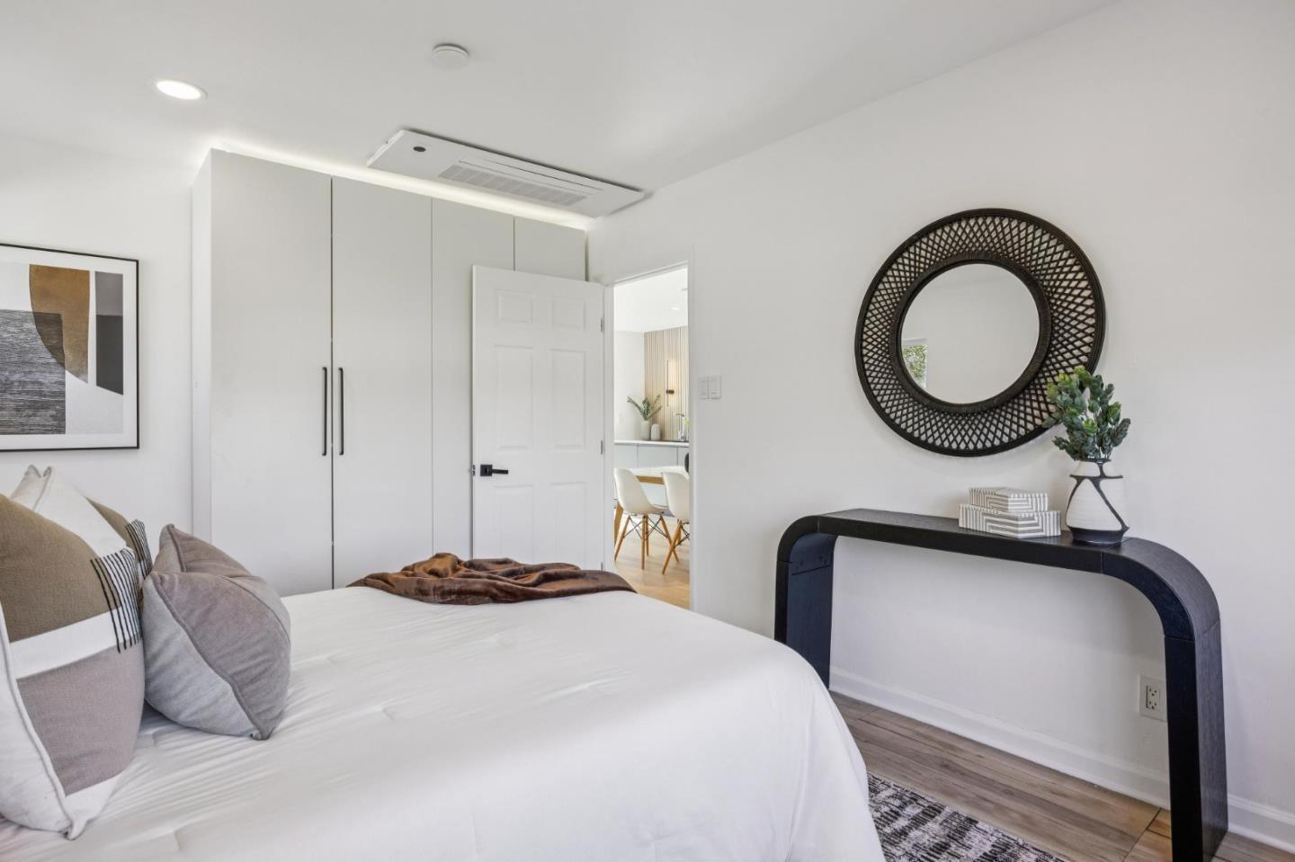 Detail Gallery Image 22 of 78 For 15122 Woodard Rd, San Jose,  CA 95124 - 7 Beds | 3 Baths