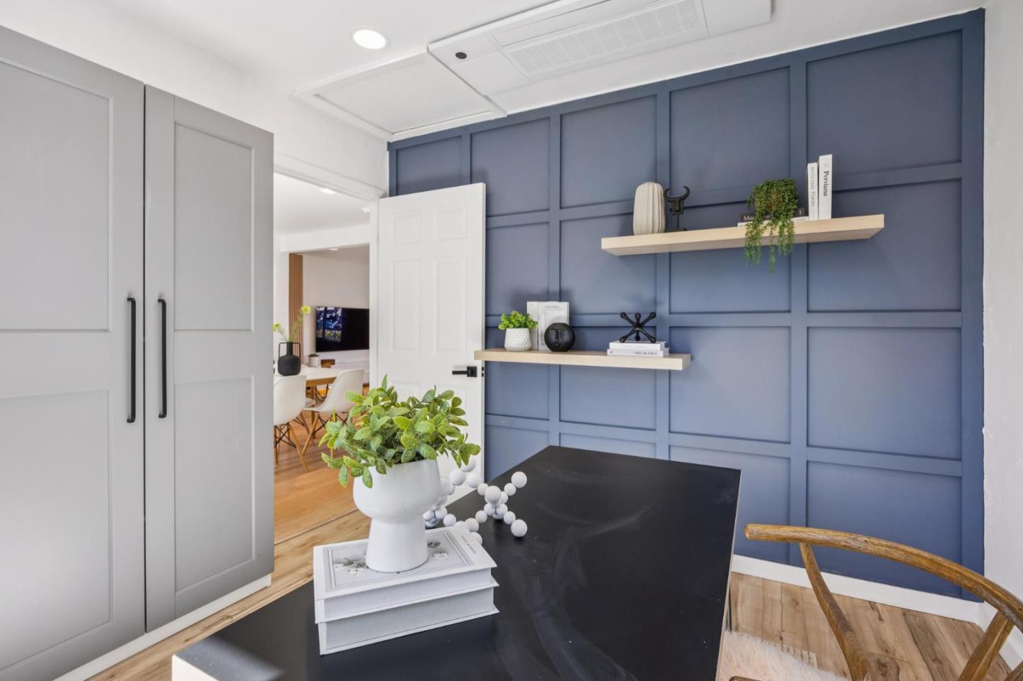 Detail Gallery Image 25 of 78 For 15122 Woodard Rd, San Jose,  CA 95124 - 7 Beds | 3 Baths