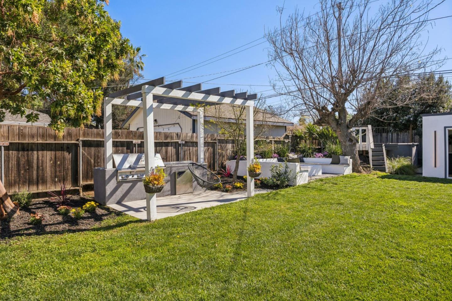 Detail Gallery Image 43 of 78 For 15122 Woodard Rd, San Jose,  CA 95124 - 7 Beds | 3 Baths