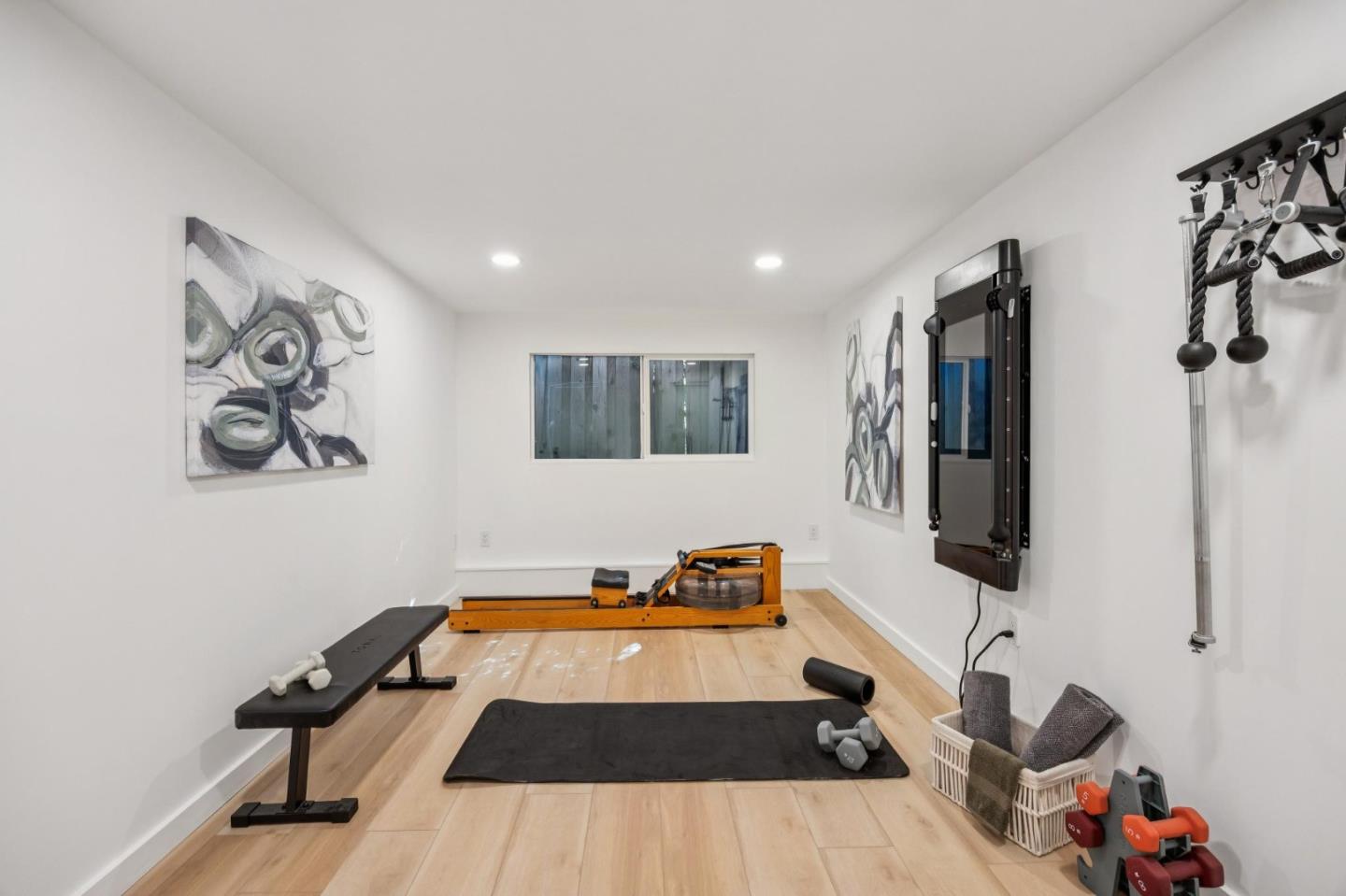 Detail Gallery Image 68 of 78 For 15122 Woodard Rd, San Jose,  CA 95124 - 7 Beds | 3 Baths