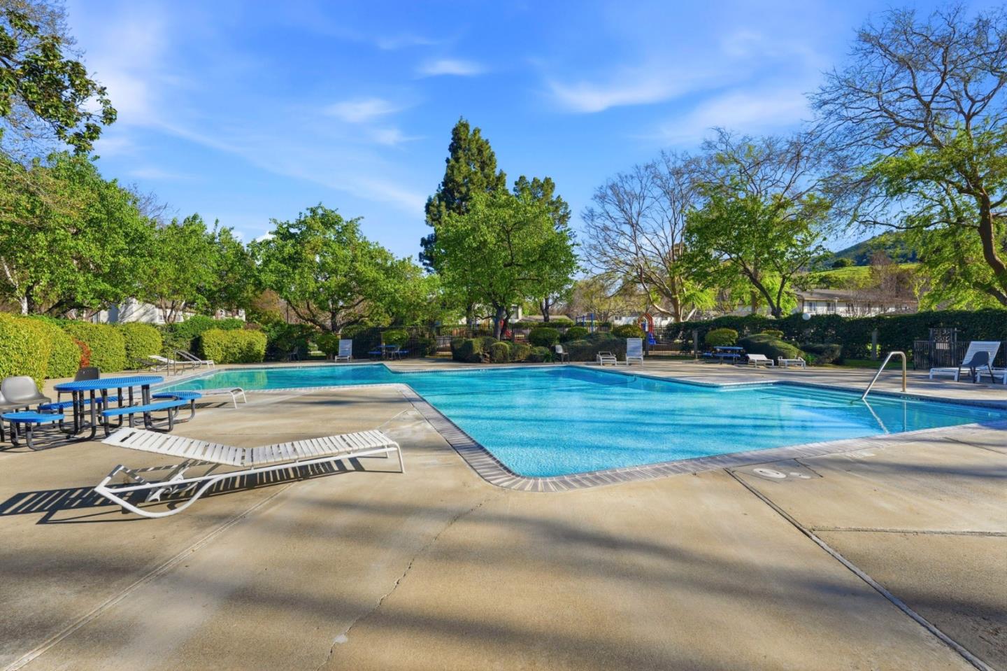 Detail Gallery Image 22 of 24 For 216 Fairway Glen Ln, San Jose,  CA 95139 - 3 Beds | 2 Baths