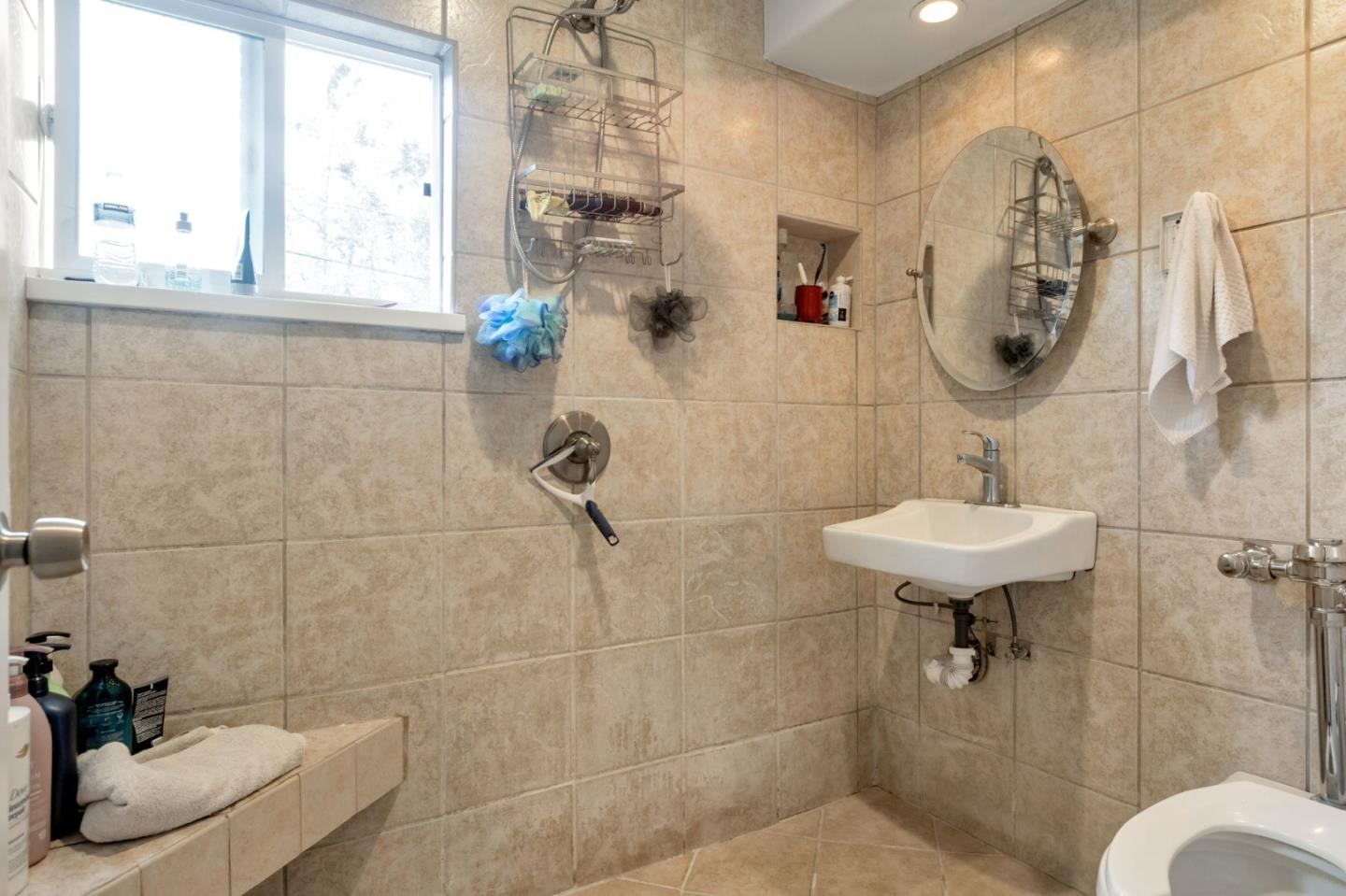 Detail Gallery Image 14 of 16 For 106 Verano Dr, South San Francisco,  CA 94080 - 3 Beds | 2 Baths