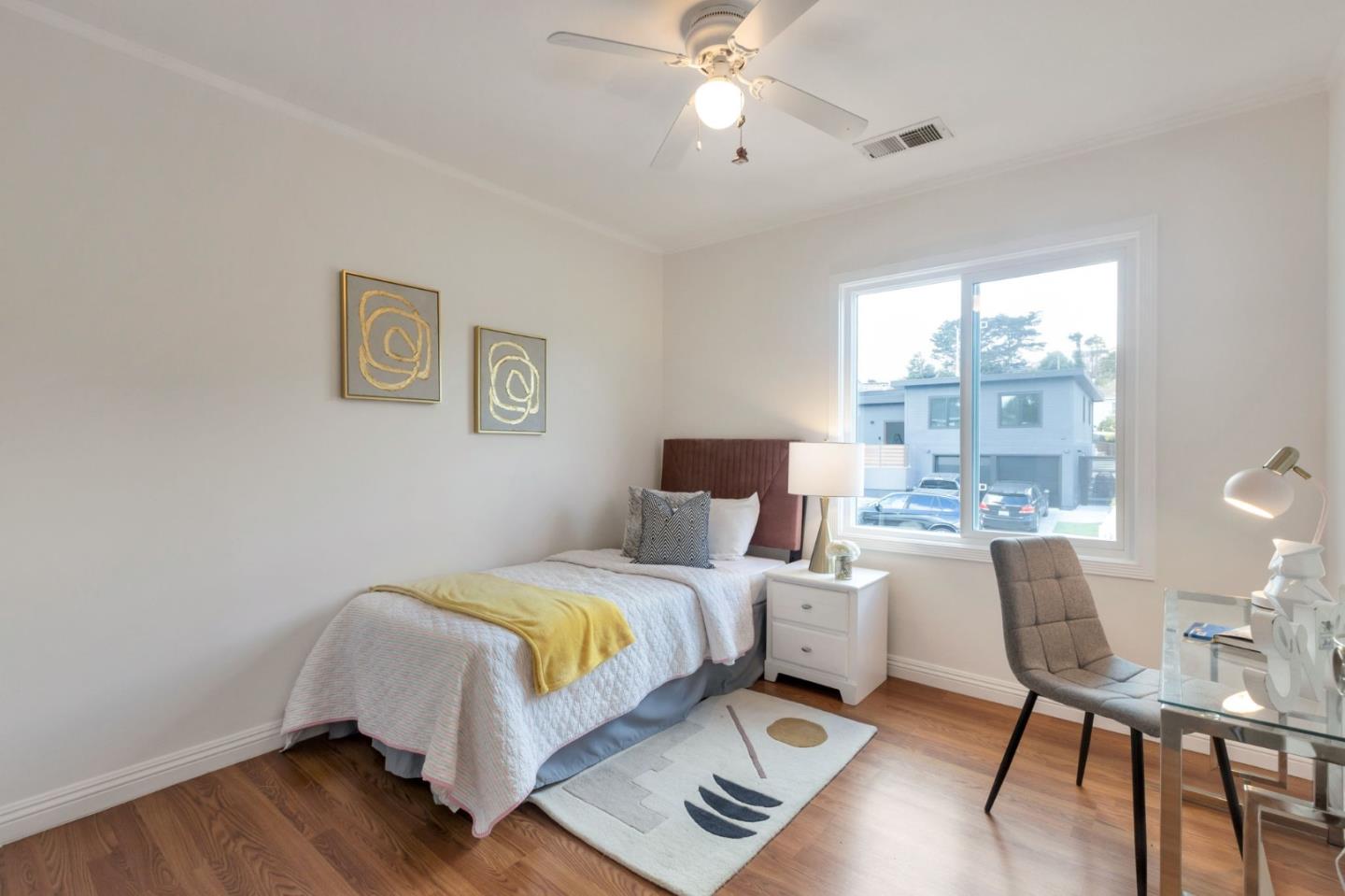 Detail Gallery Image 8 of 16 For 106 Verano Dr, South San Francisco,  CA 94080 - 3 Beds | 2 Baths