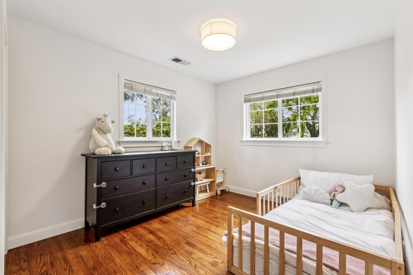 Detail Gallery Image 23 of 40 For 499 Sonora Ave, El Granada,  CA 94019 - 3 Beds | 2 Baths