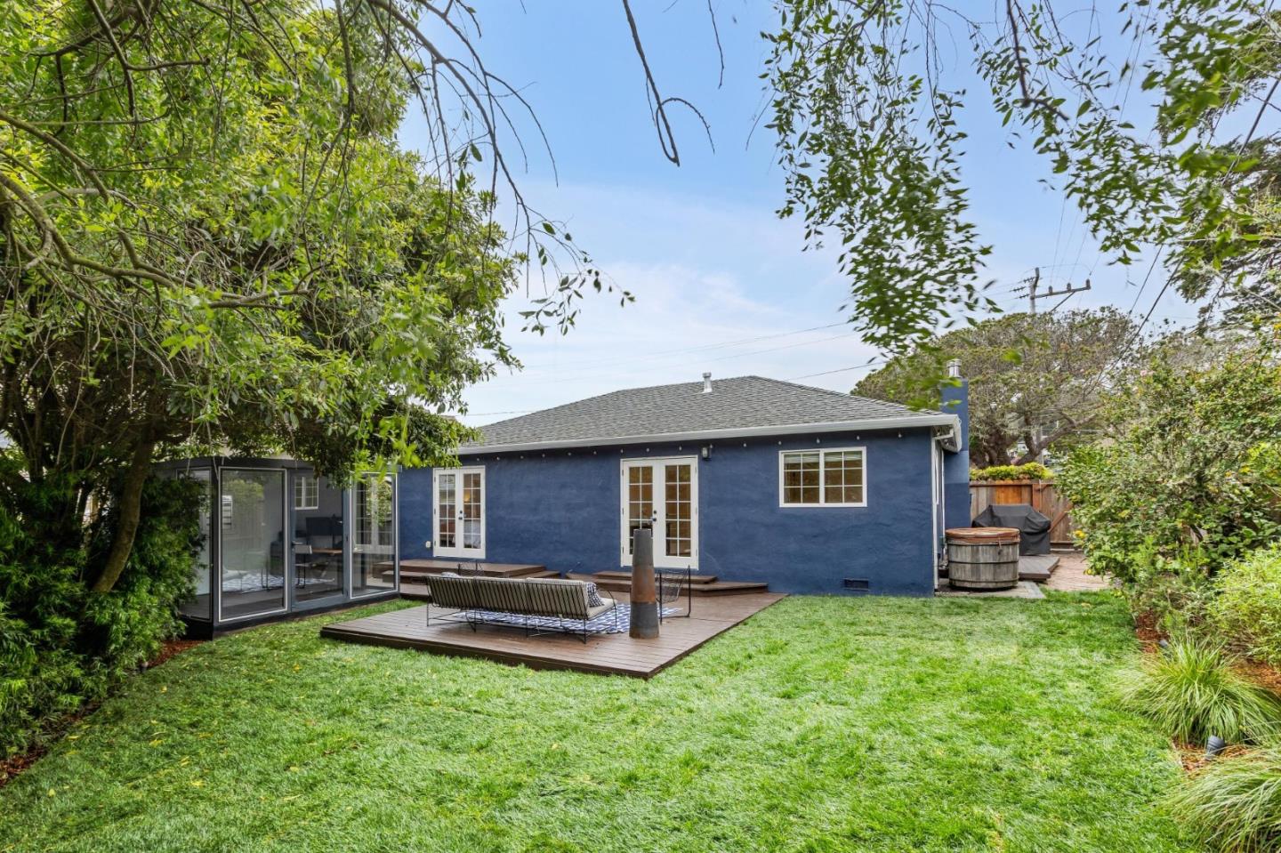 Detail Gallery Image 37 of 40 For 499 Sonora Ave, El Granada,  CA 94019 - 3 Beds | 2 Baths