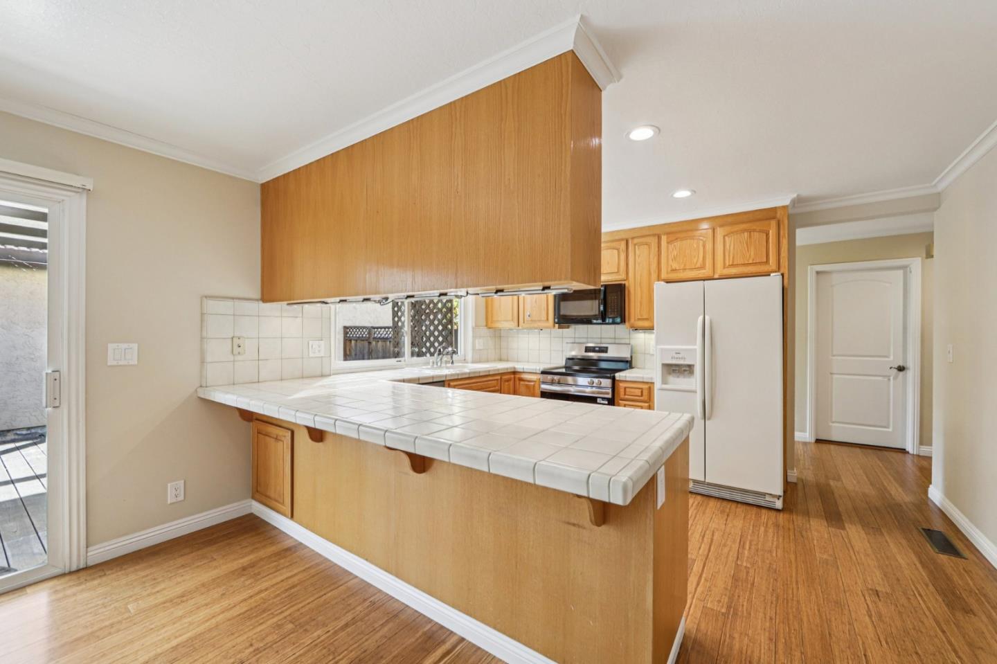 Detail Gallery Image 20 of 47 For 1460 Regalo Ct, San Jose,  CA 95128 - 4 Beds | 2 Baths