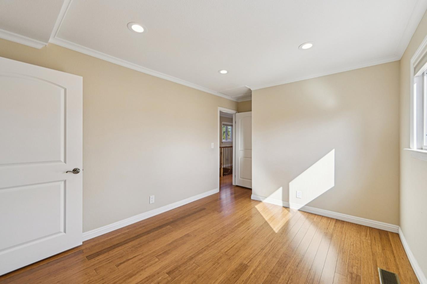 Detail Gallery Image 33 of 47 For 1460 Regalo Ct, San Jose,  CA 95128 - 4 Beds | 2 Baths