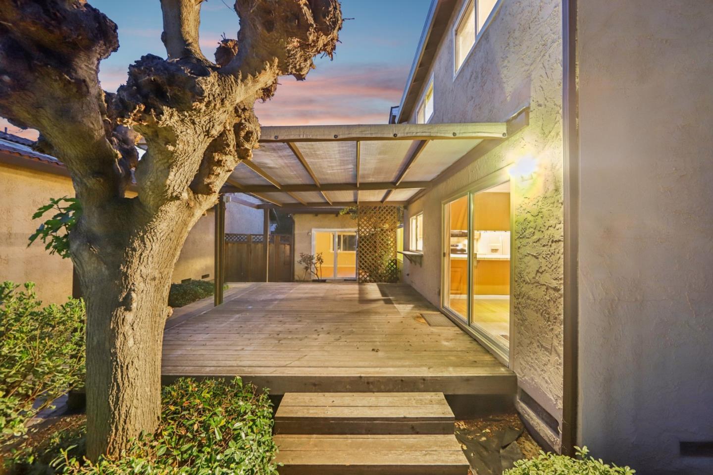 Detail Gallery Image 38 of 47 For 1460 Regalo Ct, San Jose,  CA 95128 - 4 Beds | 2 Baths