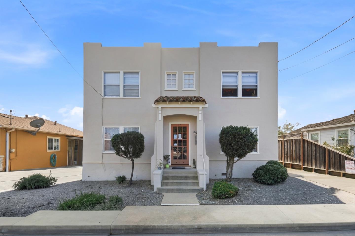 Detail Gallery Image 2 of 14 For 15 Eastern Dr, Watsonville,  CA 95076 - – Beds | – Baths