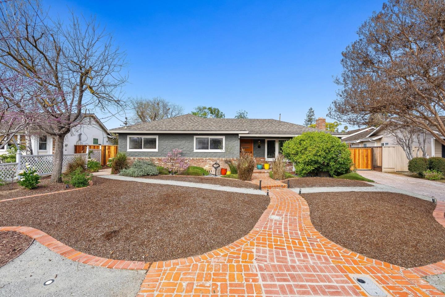 Detail Gallery Image 4 of 47 For 341 Dallas Dr, Campbell,  CA 95008 - 4 Beds | 3 Baths