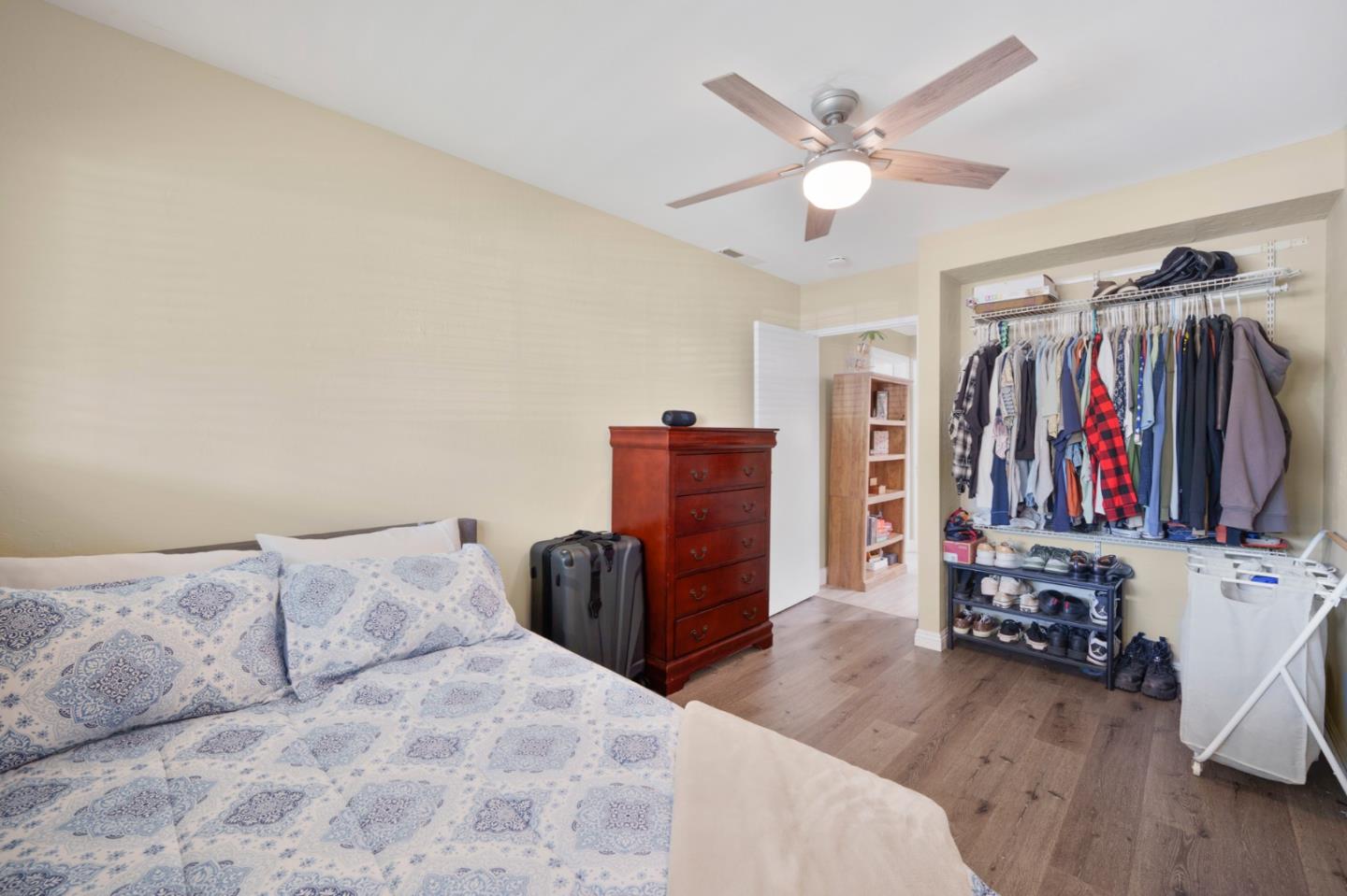 Detail Gallery Image 16 of 23 For 732 4th Ave, Redwood City,  CA 94063 - 4 Beds | 2 Baths