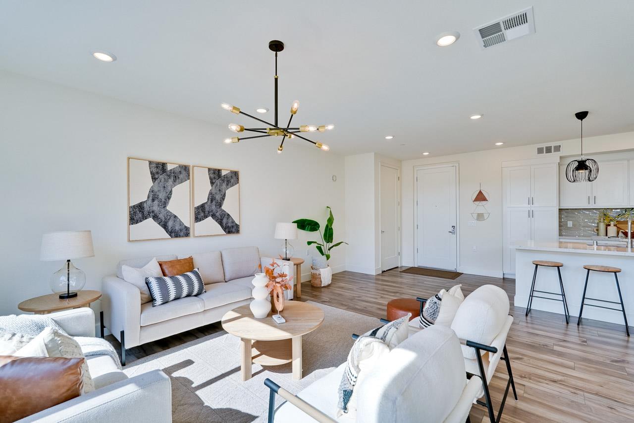 Detail Gallery Image 5 of 50 For 3690 Innovation Way #302,  Fremont,  CA 94538 - 3 Beds | 2 Baths