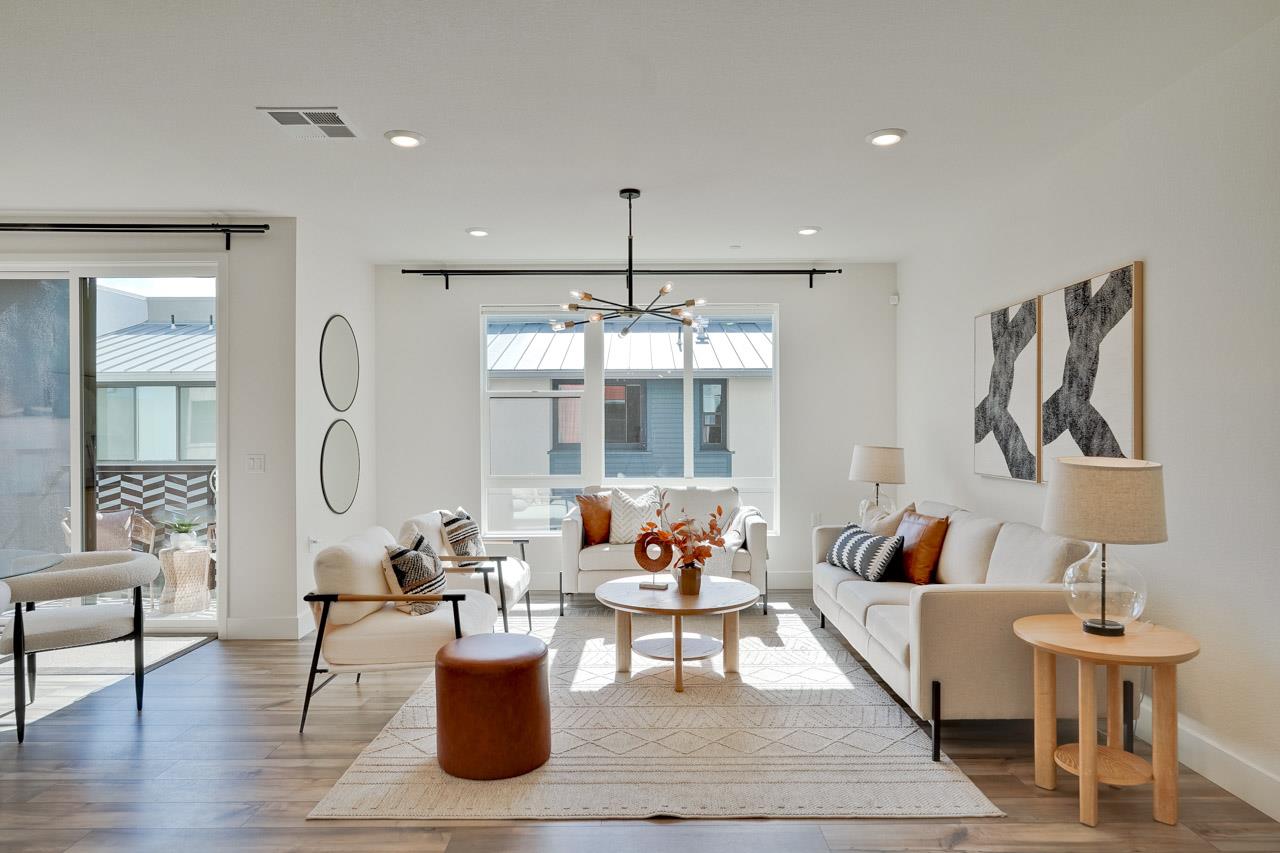 Detail Gallery Image 6 of 50 For 3690 Innovation Way #302,  Fremont,  CA 94538 - 3 Beds | 2 Baths